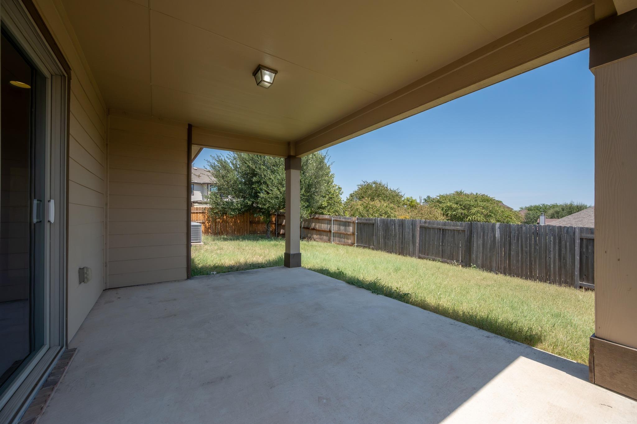 1141 Renaissance Trl Property Photo 16