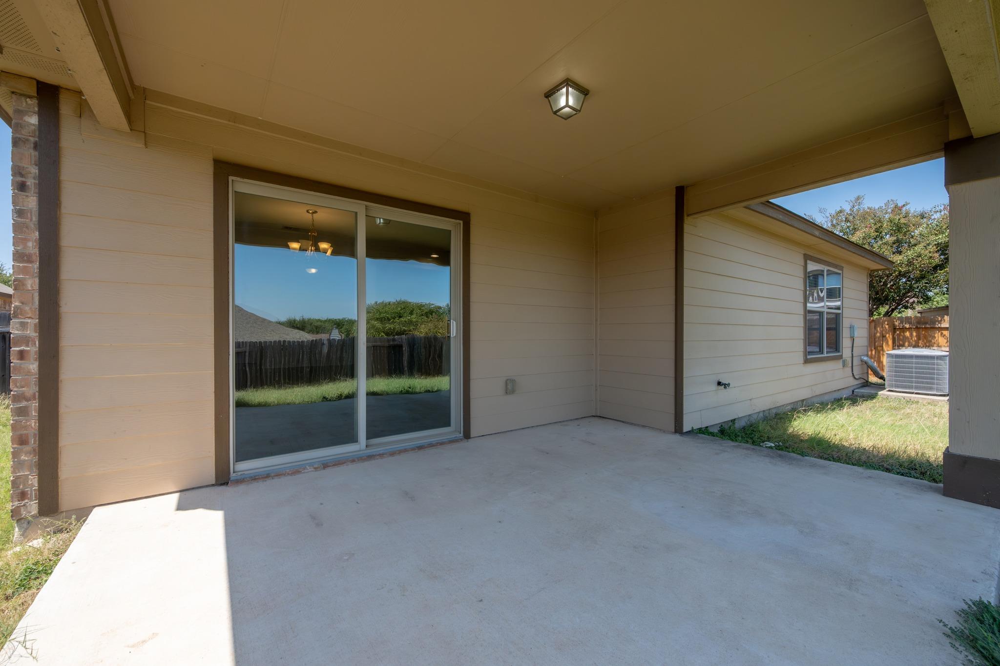 1141 Renaissance Trl Property Photo 17