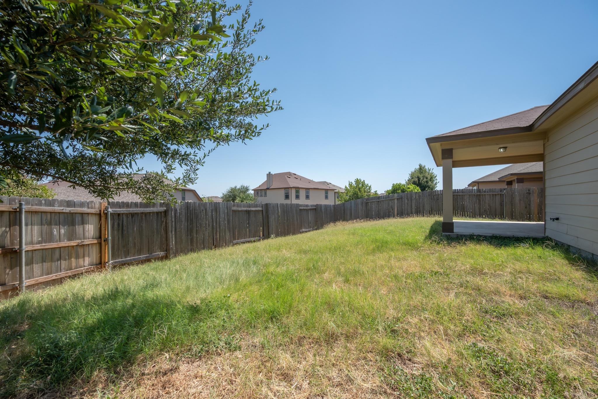 1141 Renaissance Trl Property Photo 20