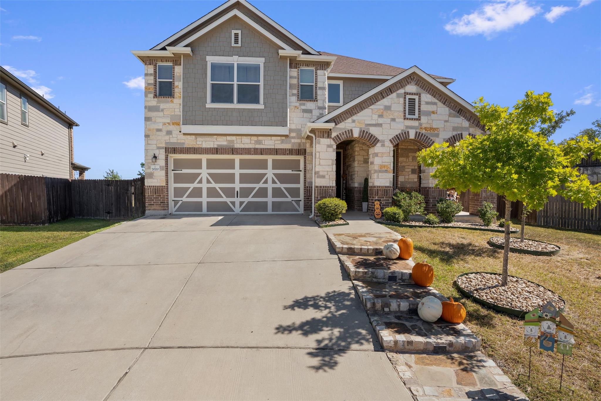 7020 Ondantra Bnd Property Photo