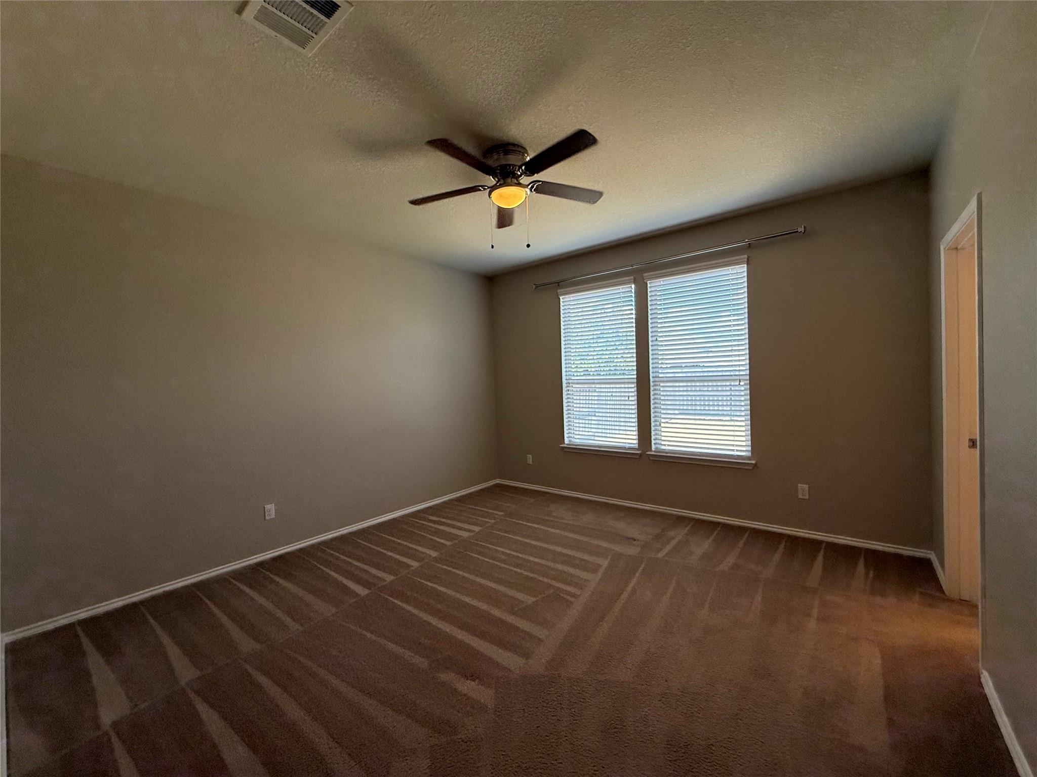 225 Russet Trl Property Photo 10