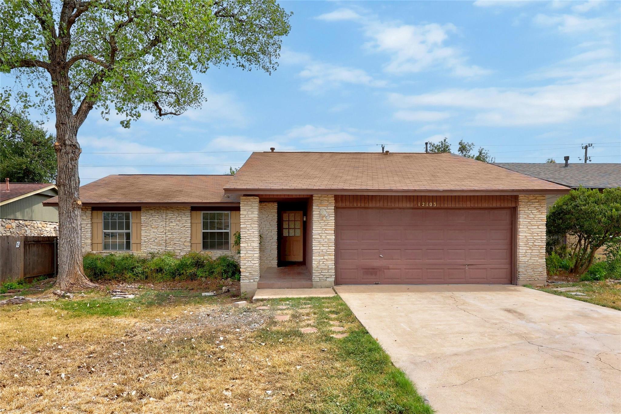 12103 Grey Rock Ln Property Photo 1