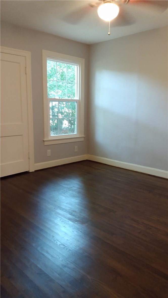 4611 Duval St Property Photo 8