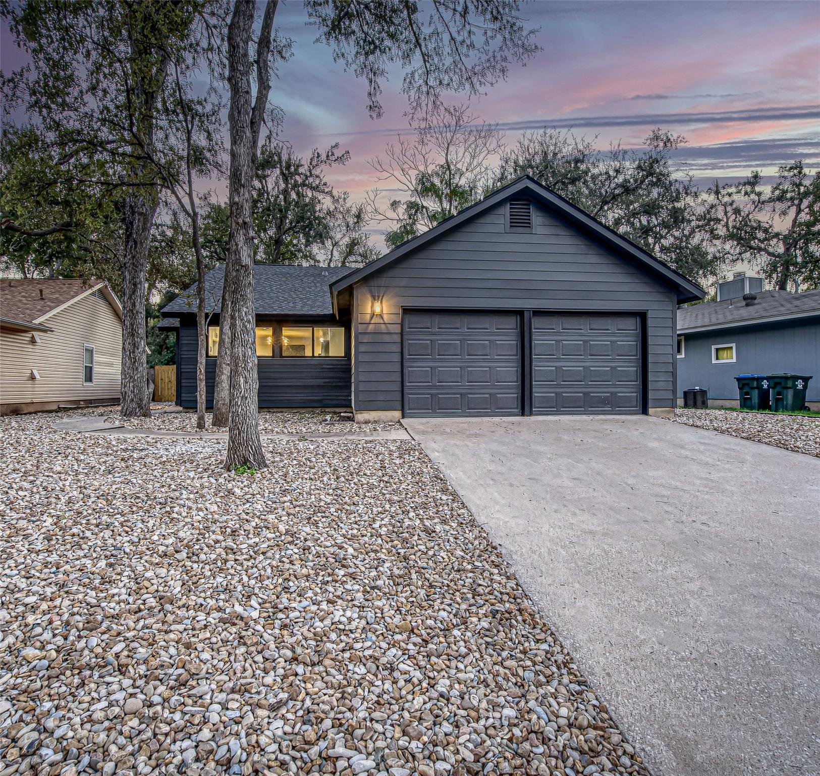 13126 Mill Stone Dr Property Photo 3