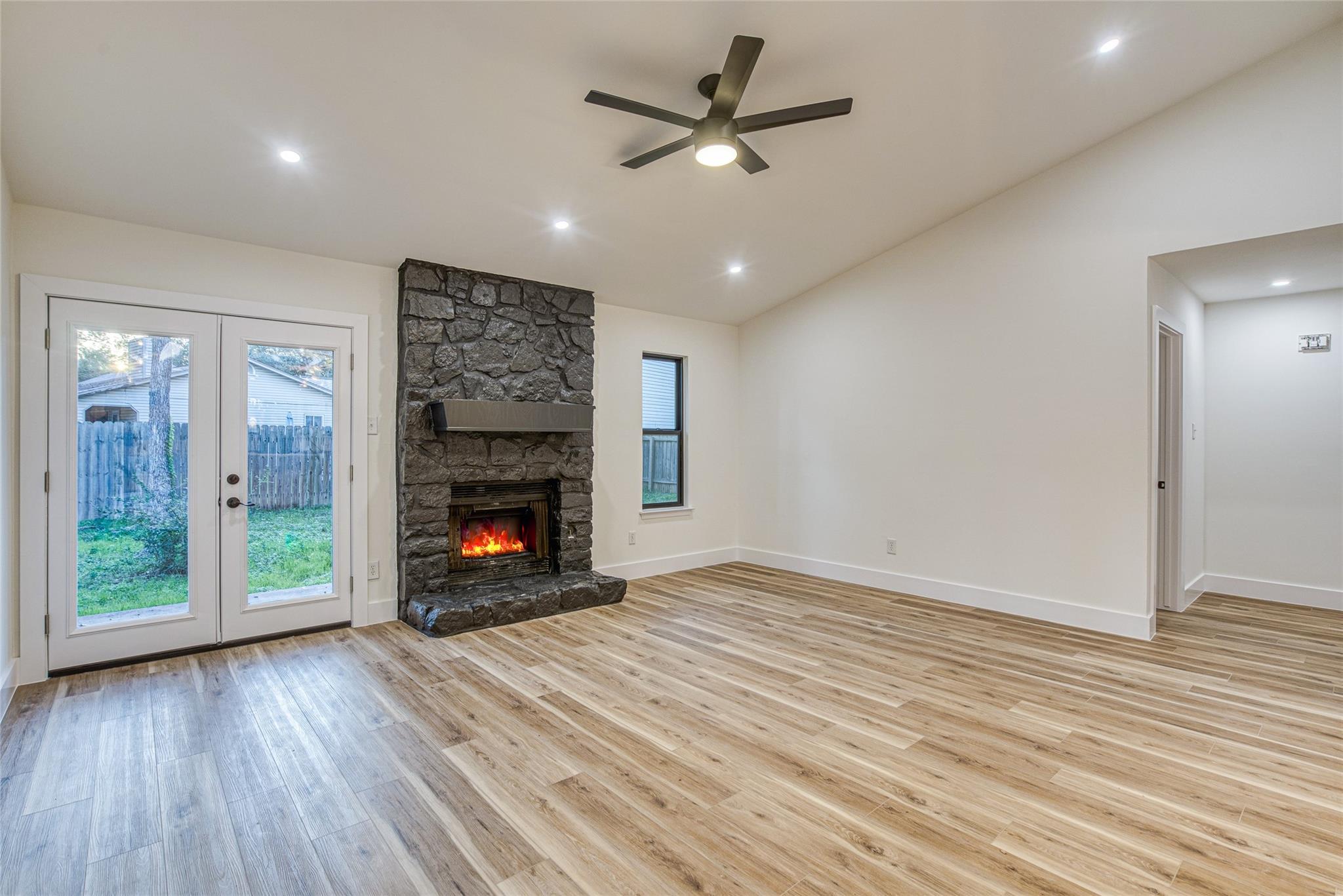 13126 Mill Stone Dr Property Photo 11