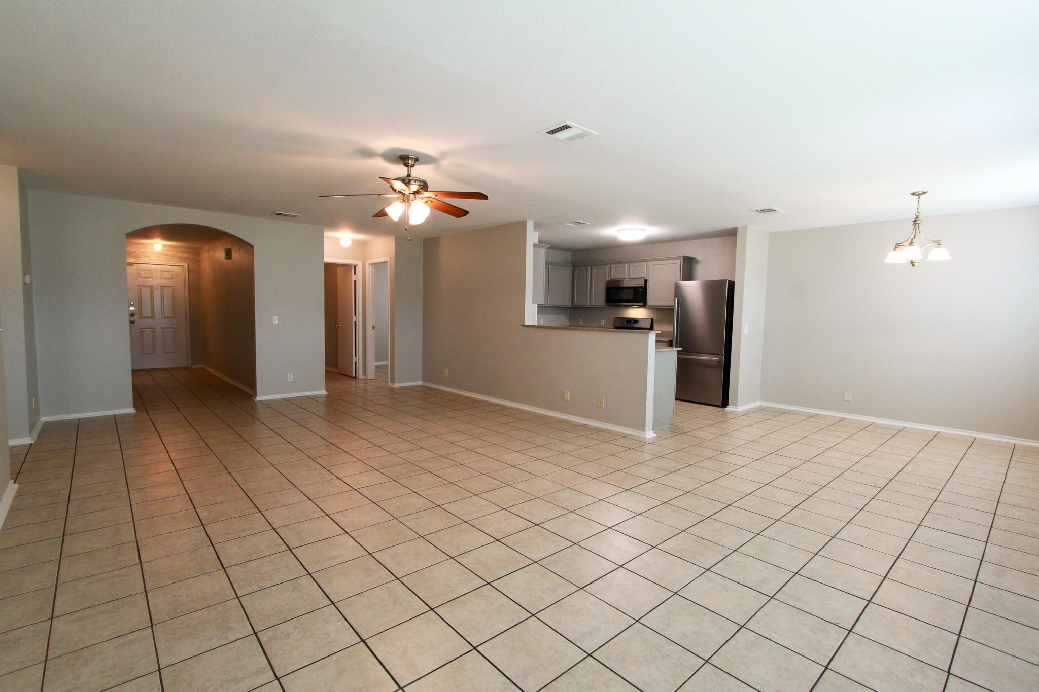 11712 Morning View Dr Property Photo 1