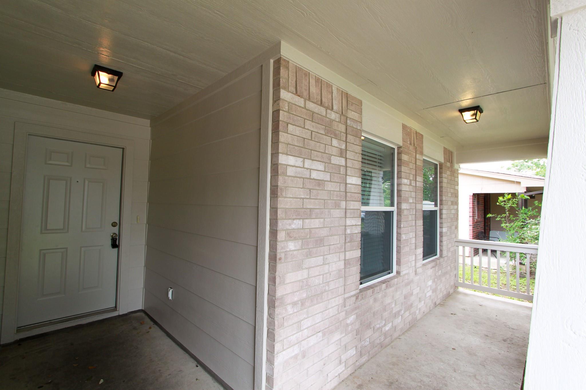 11712 Morning View Dr Property Photo 5