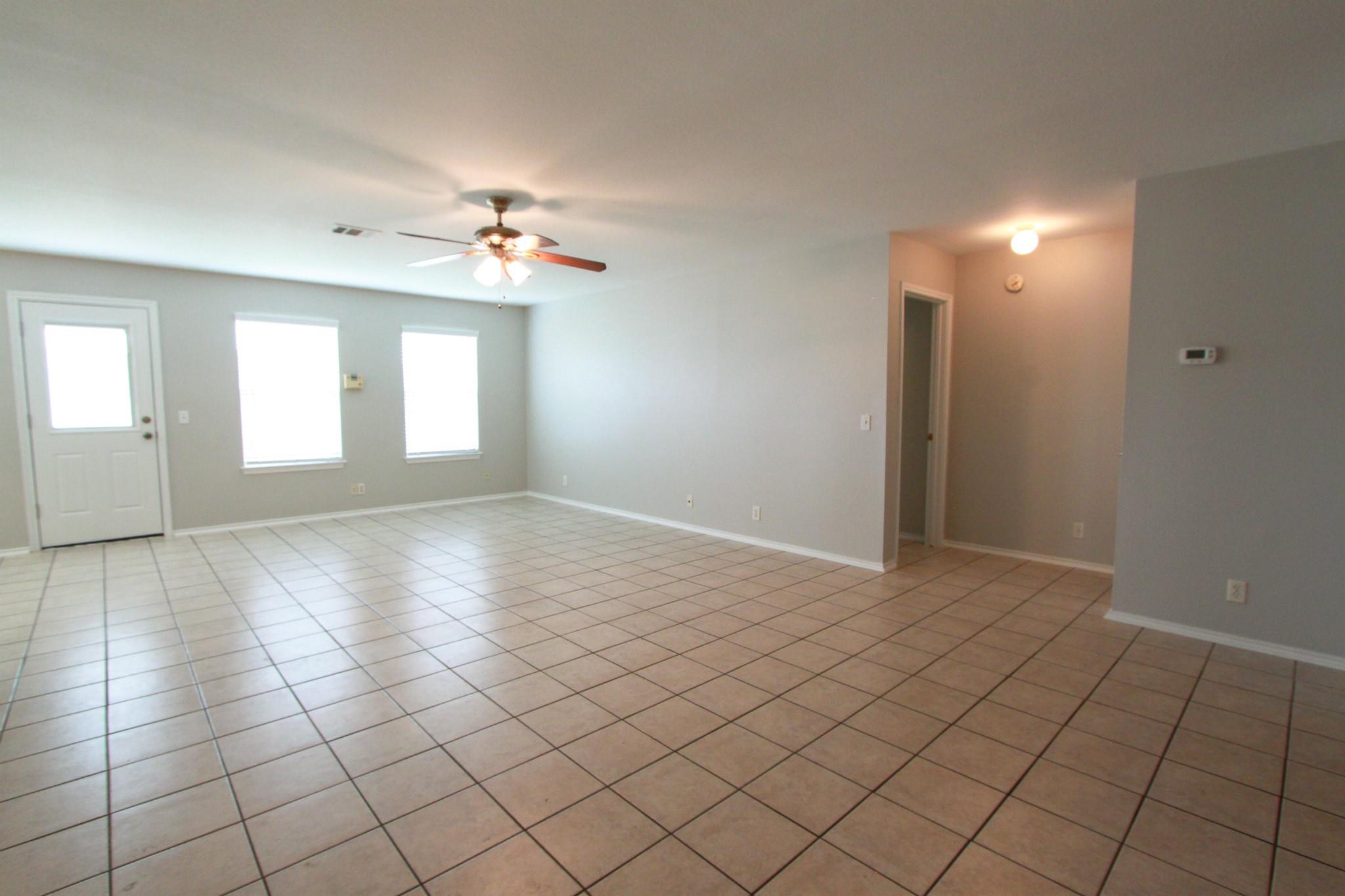11712 Morning View Dr Property Photo 8