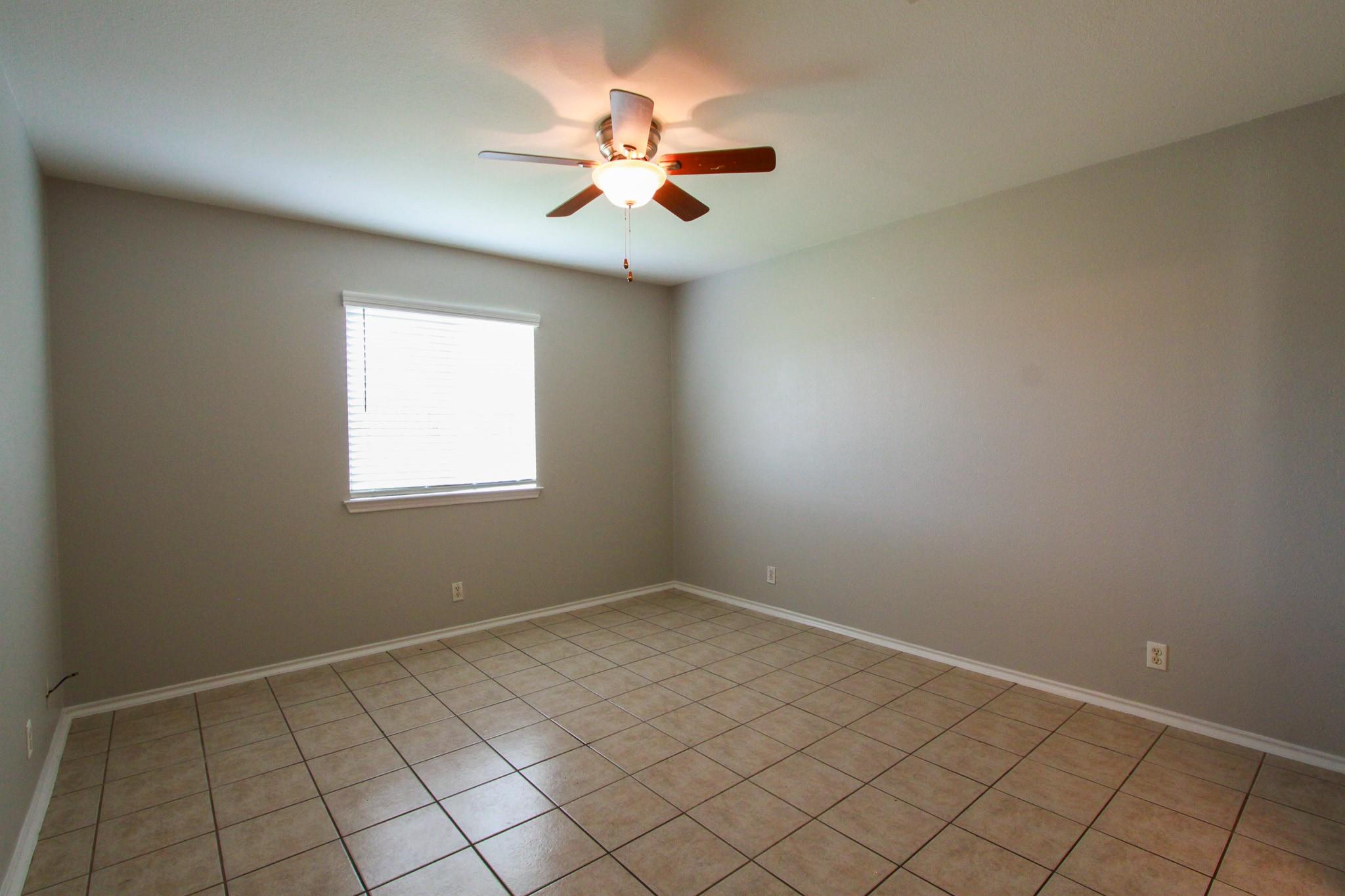 11712 Morning View Dr Property Photo 16