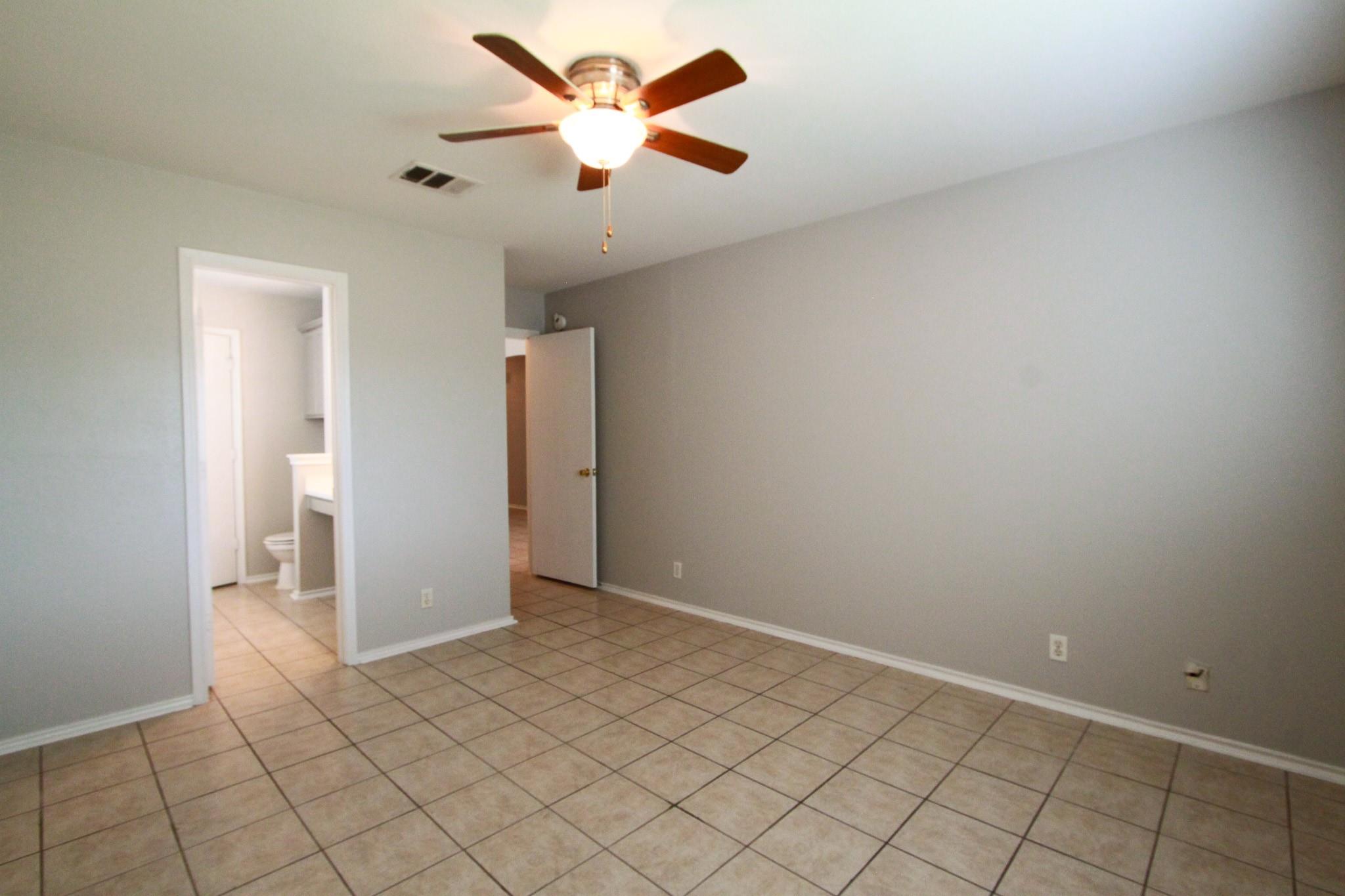 11712 Morning View Dr Property Photo 17