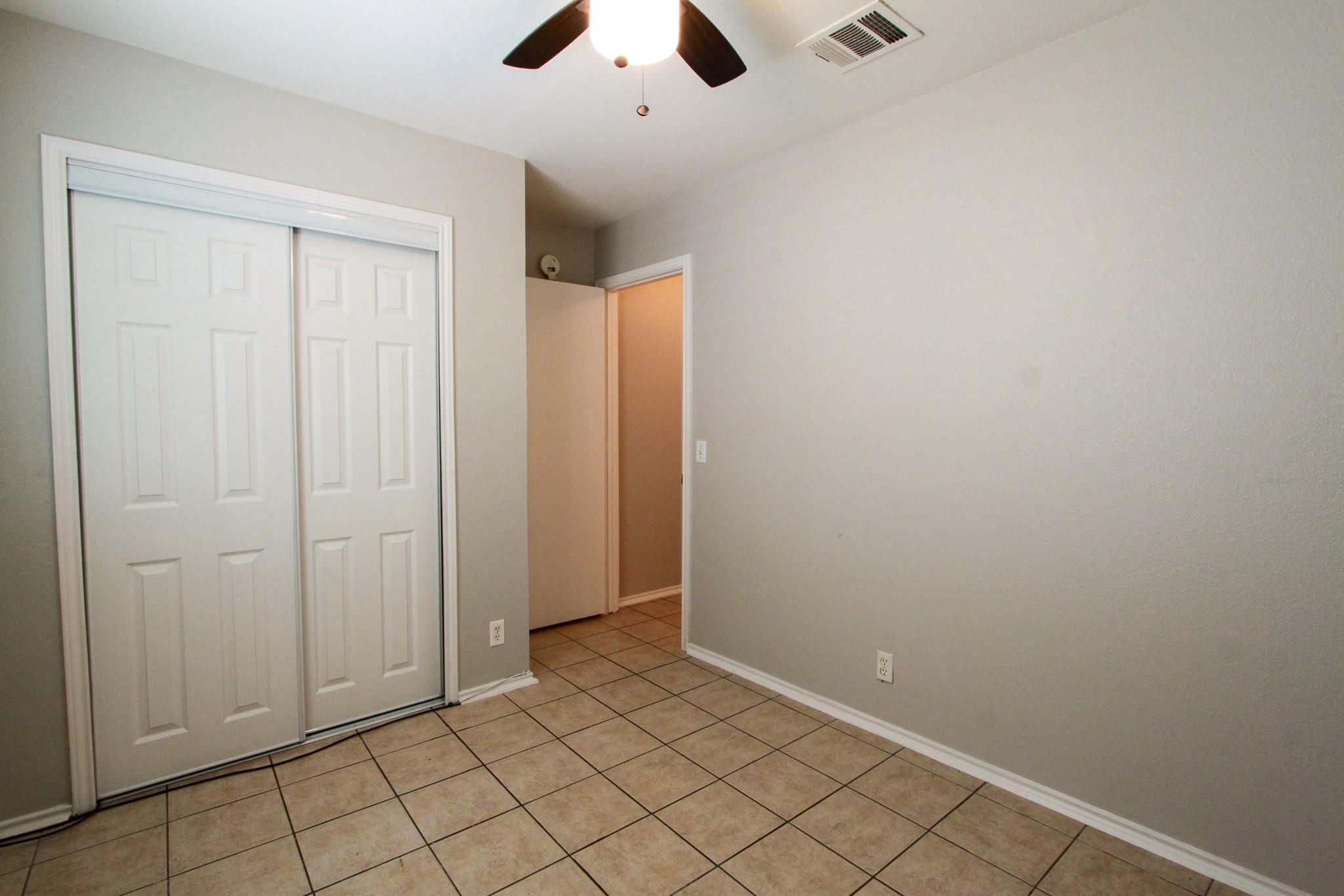 11712 Morning View Dr Property Photo 25