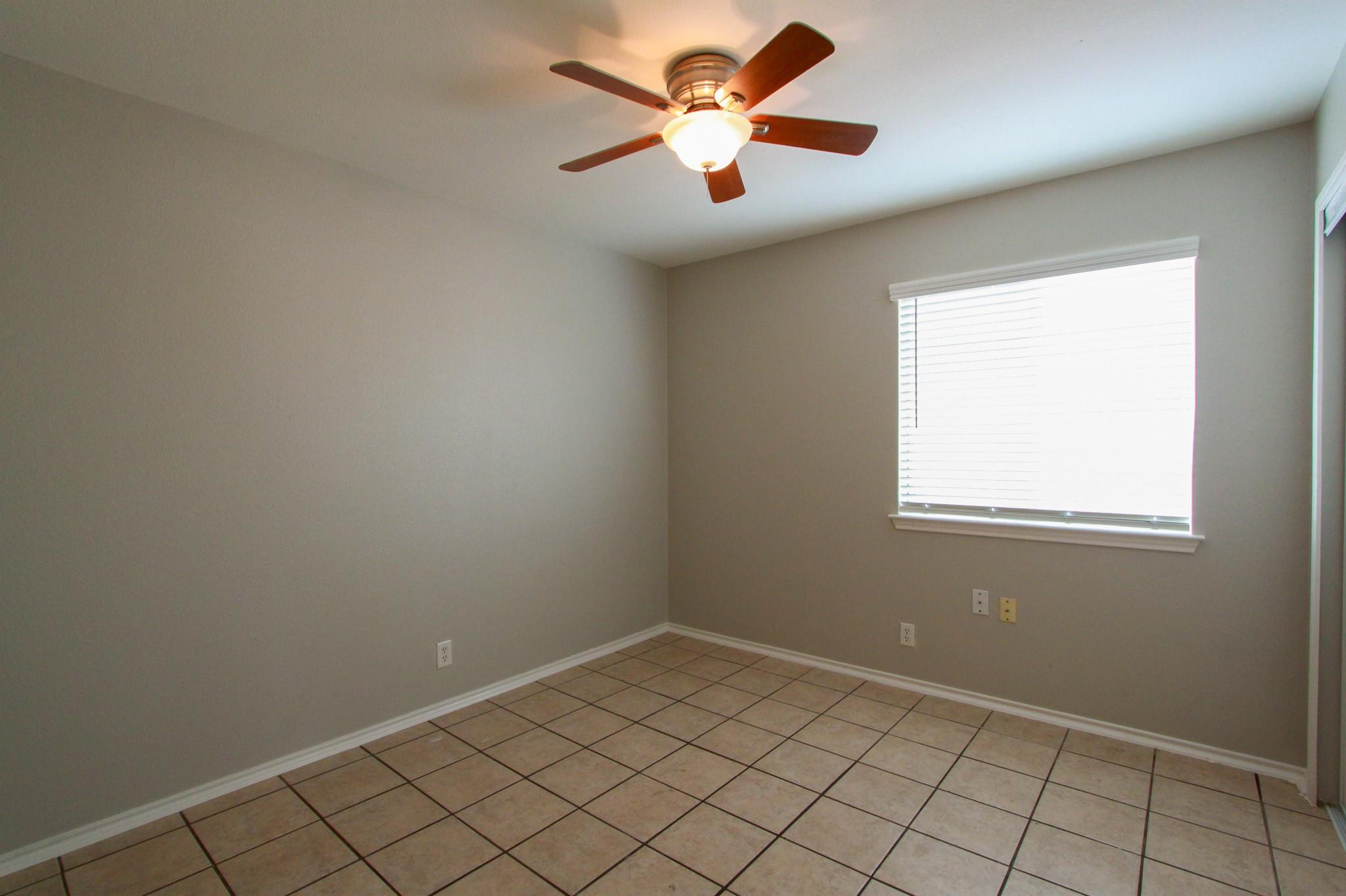 11712 Morning View Dr Property Photo 27