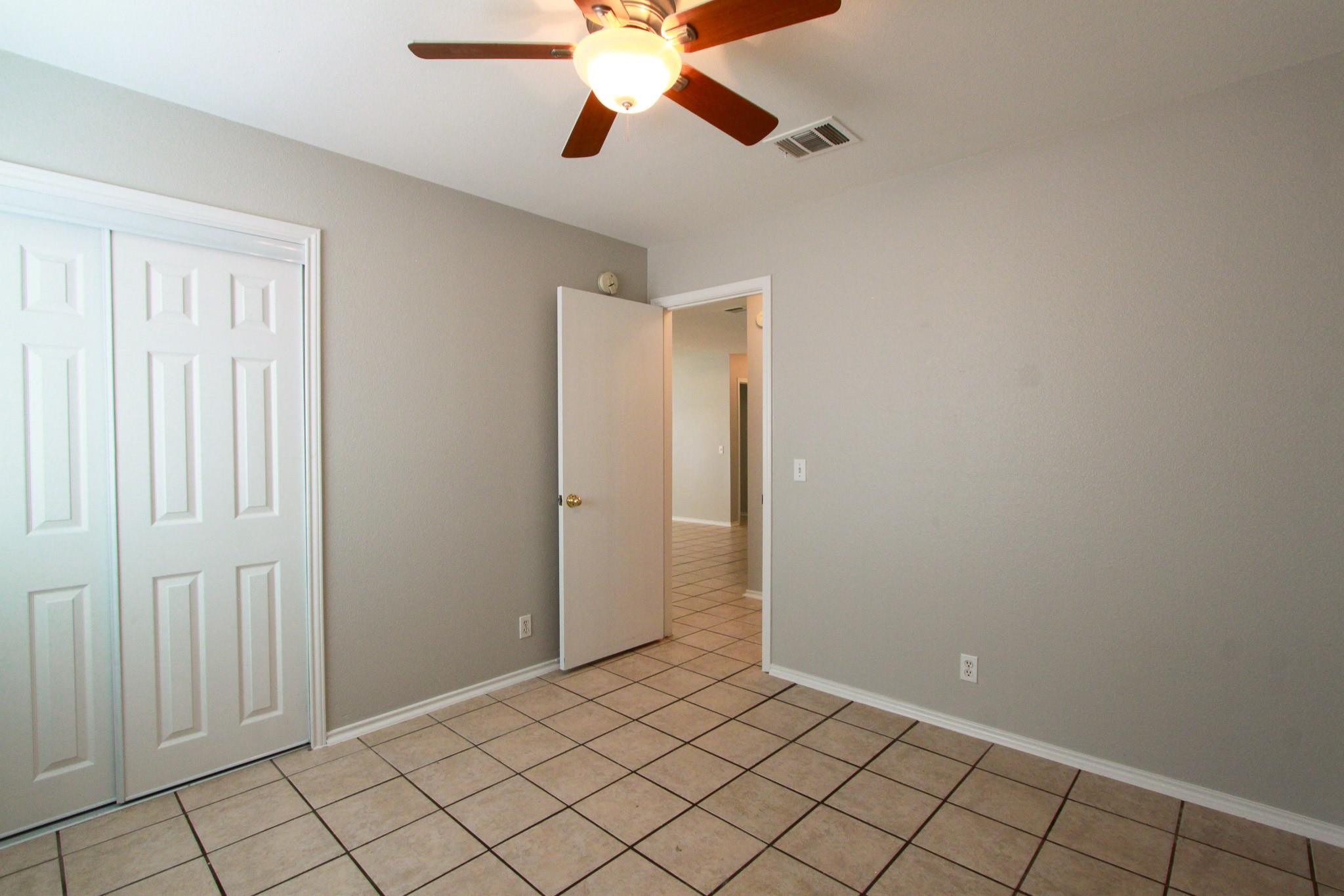 11712 Morning View Dr Property Photo 28