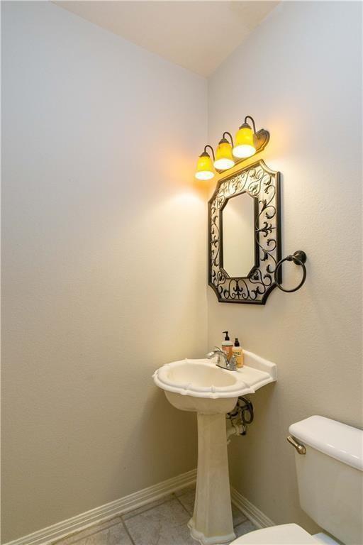 5701 Gorham Glen Ln Property Photo 7