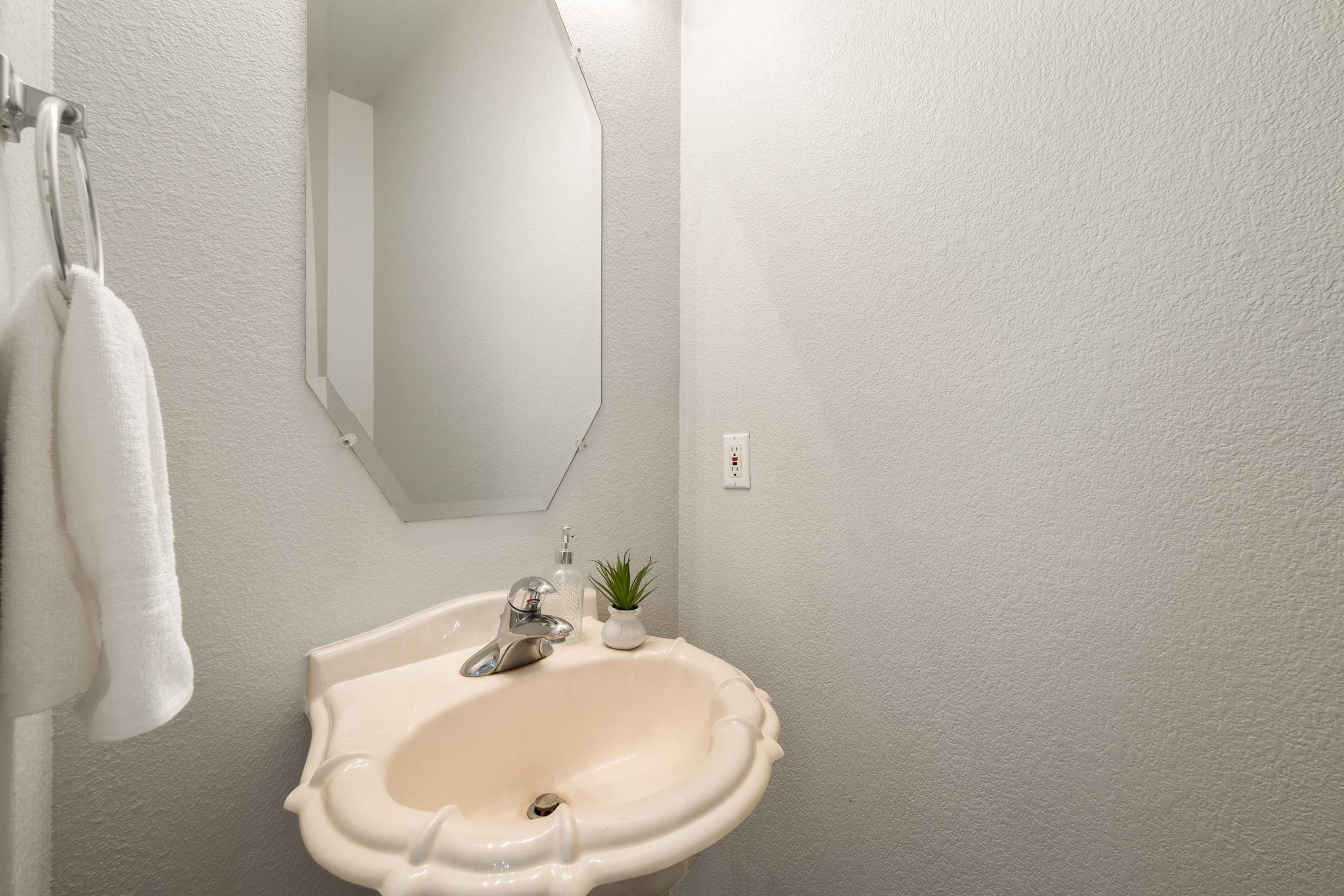 16100 S Great Oaks Dr #102 Property Photo 11