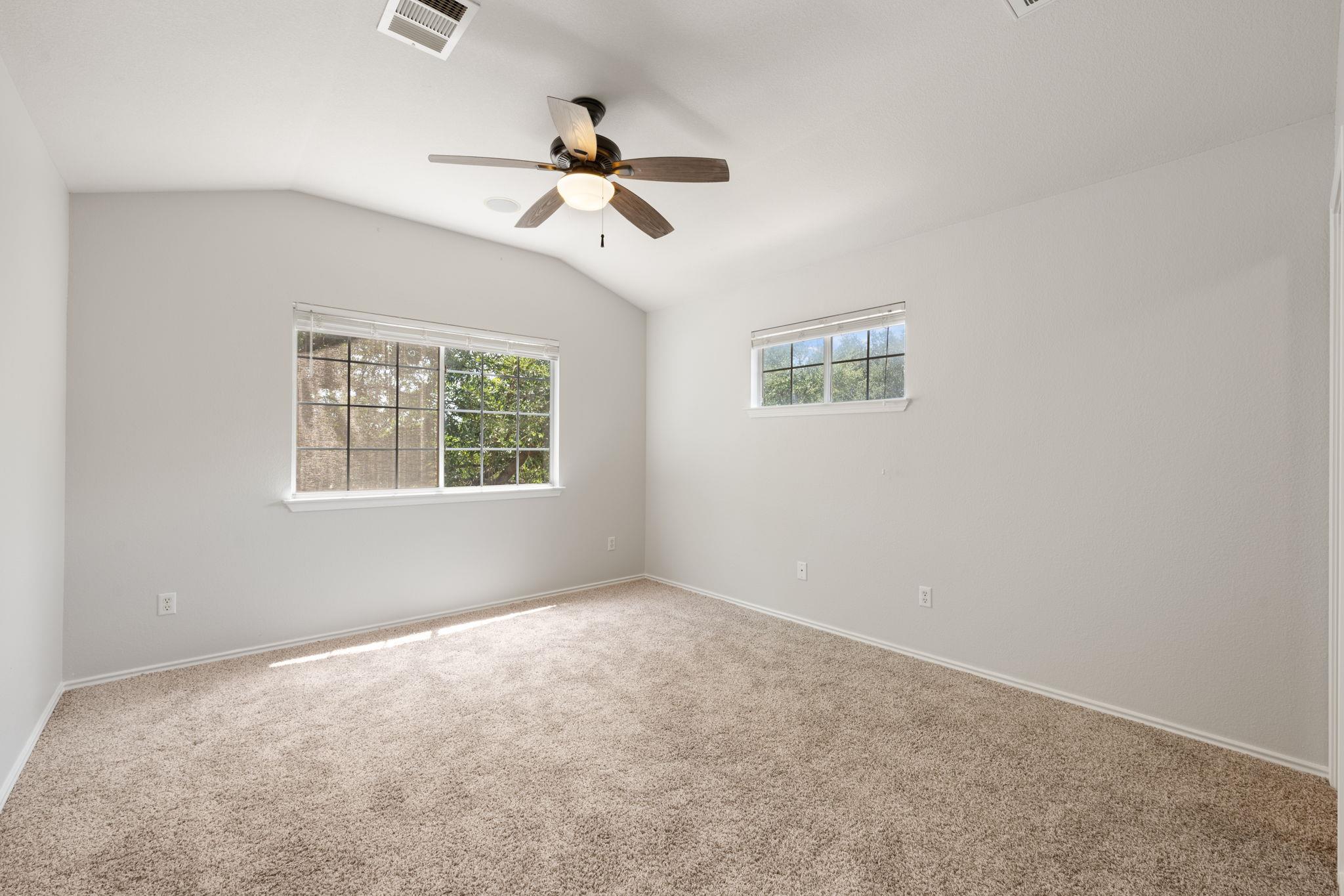 16100 S Great Oaks Dr #102 Property Photo 13