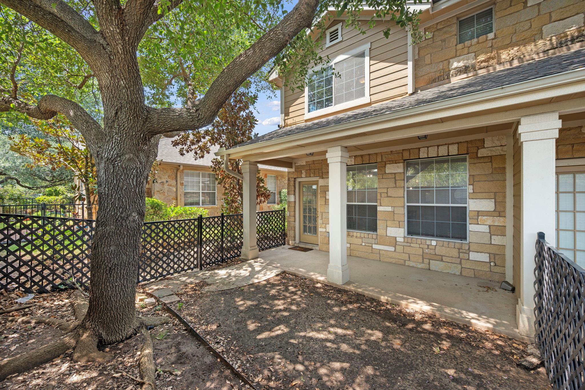 16100 S Great Oaks Dr #102 Property Photo 20