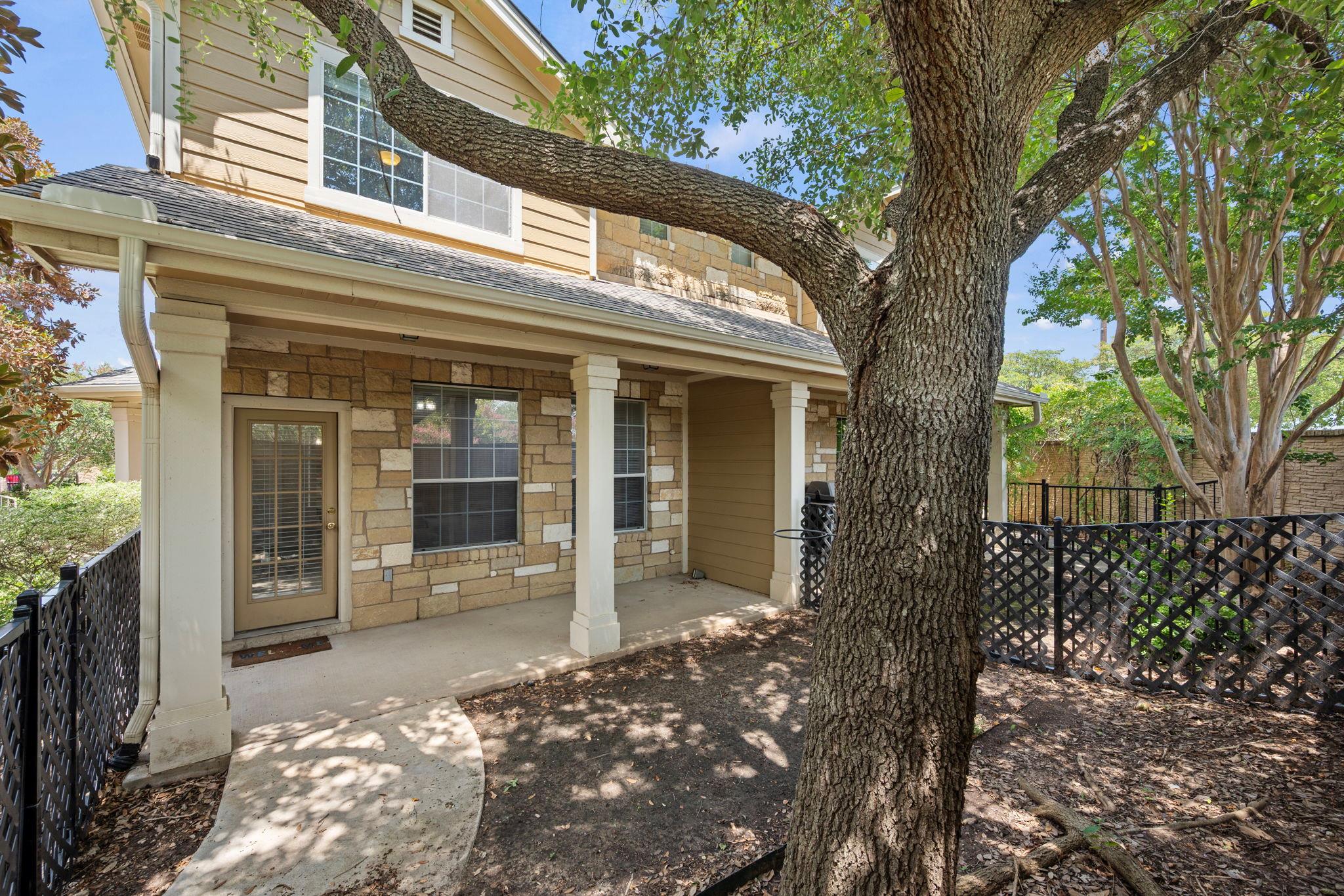 16100 S Great Oaks Dr #102 Property Photo 21