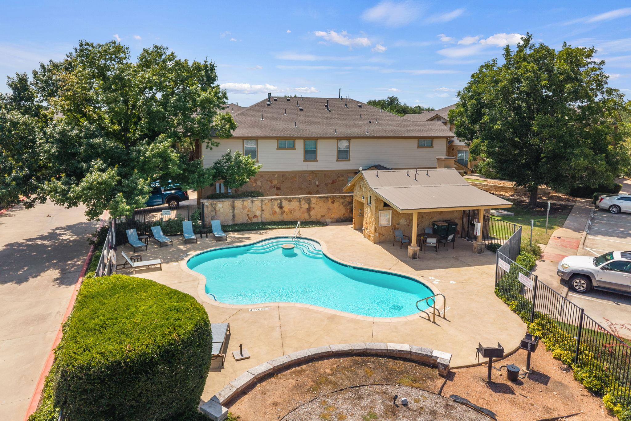 16100 S Great Oaks Dr #102 Property Photo 23