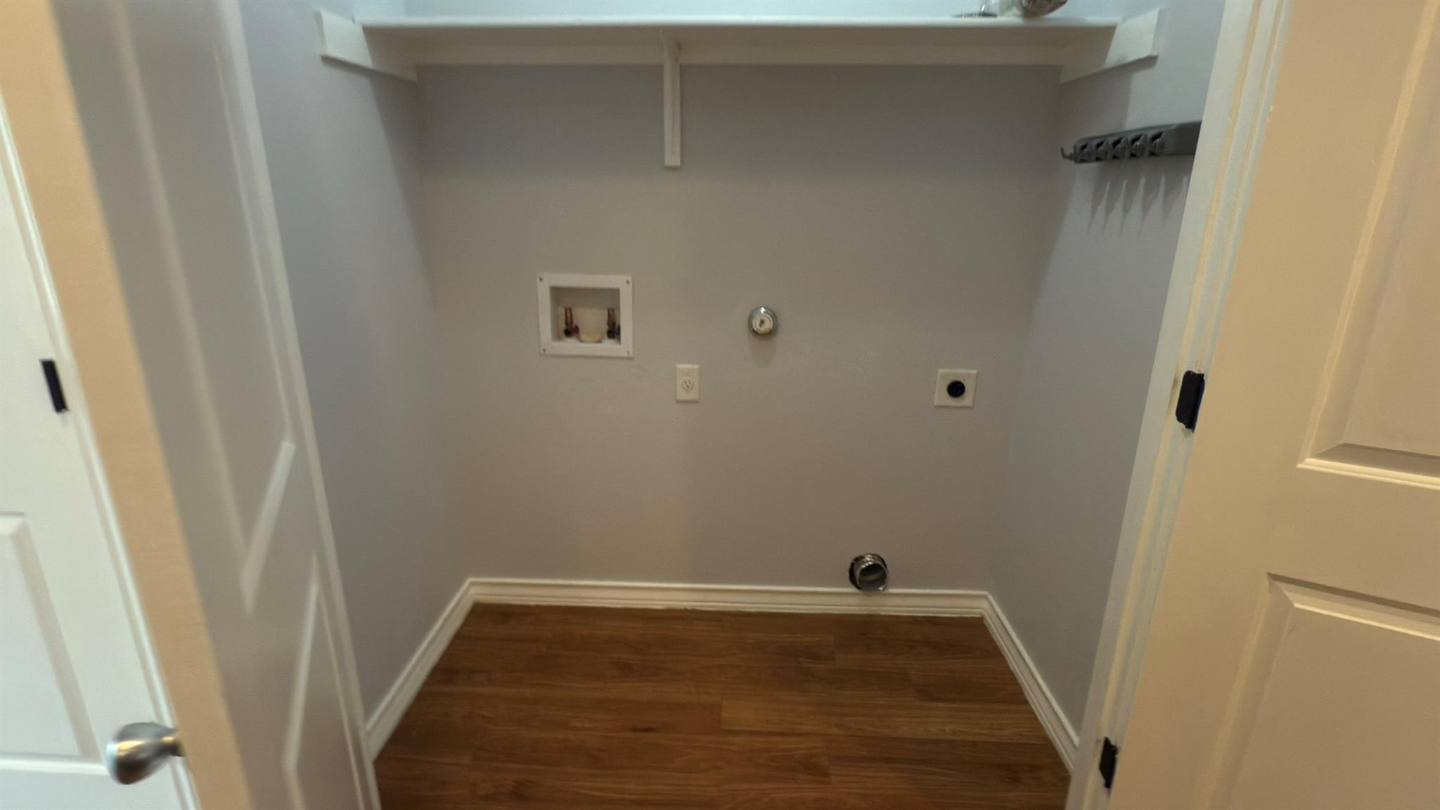400 West St #b Property Photo 14