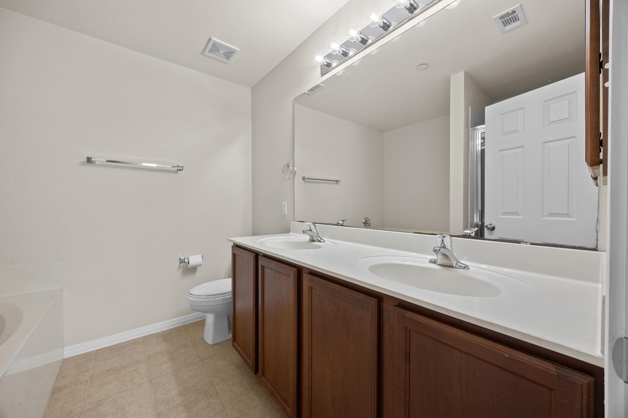 700 Mandarin Flyway None #2002 Property Photo 15
