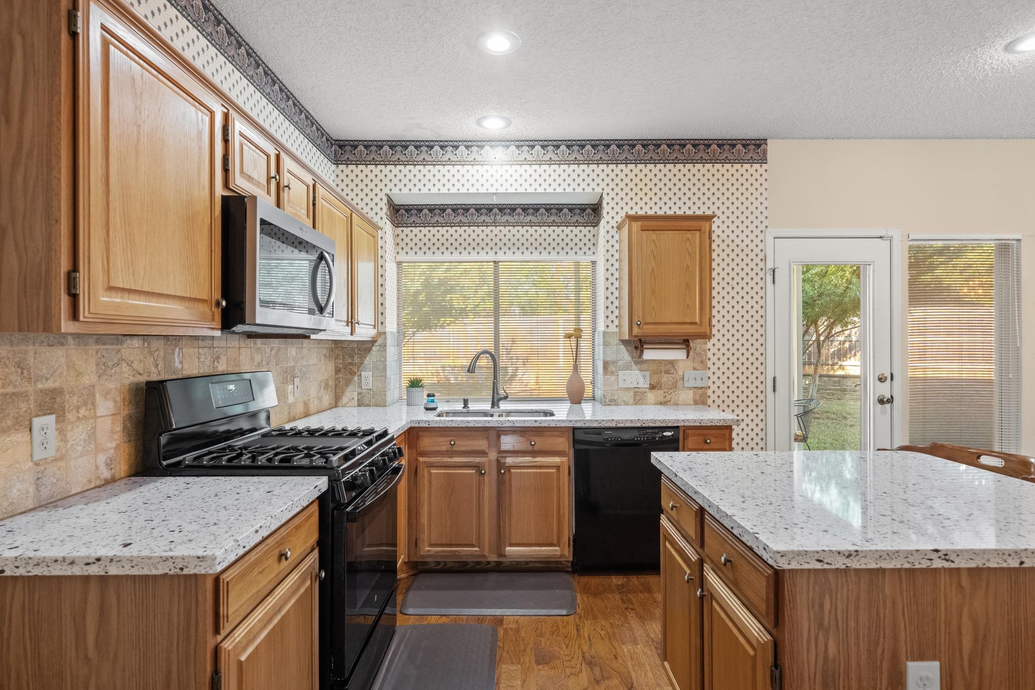 7402 Maricopa Cv Property Photo 10