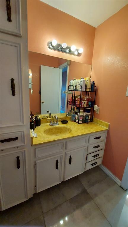 2303 Dover Rd Property Photo 13