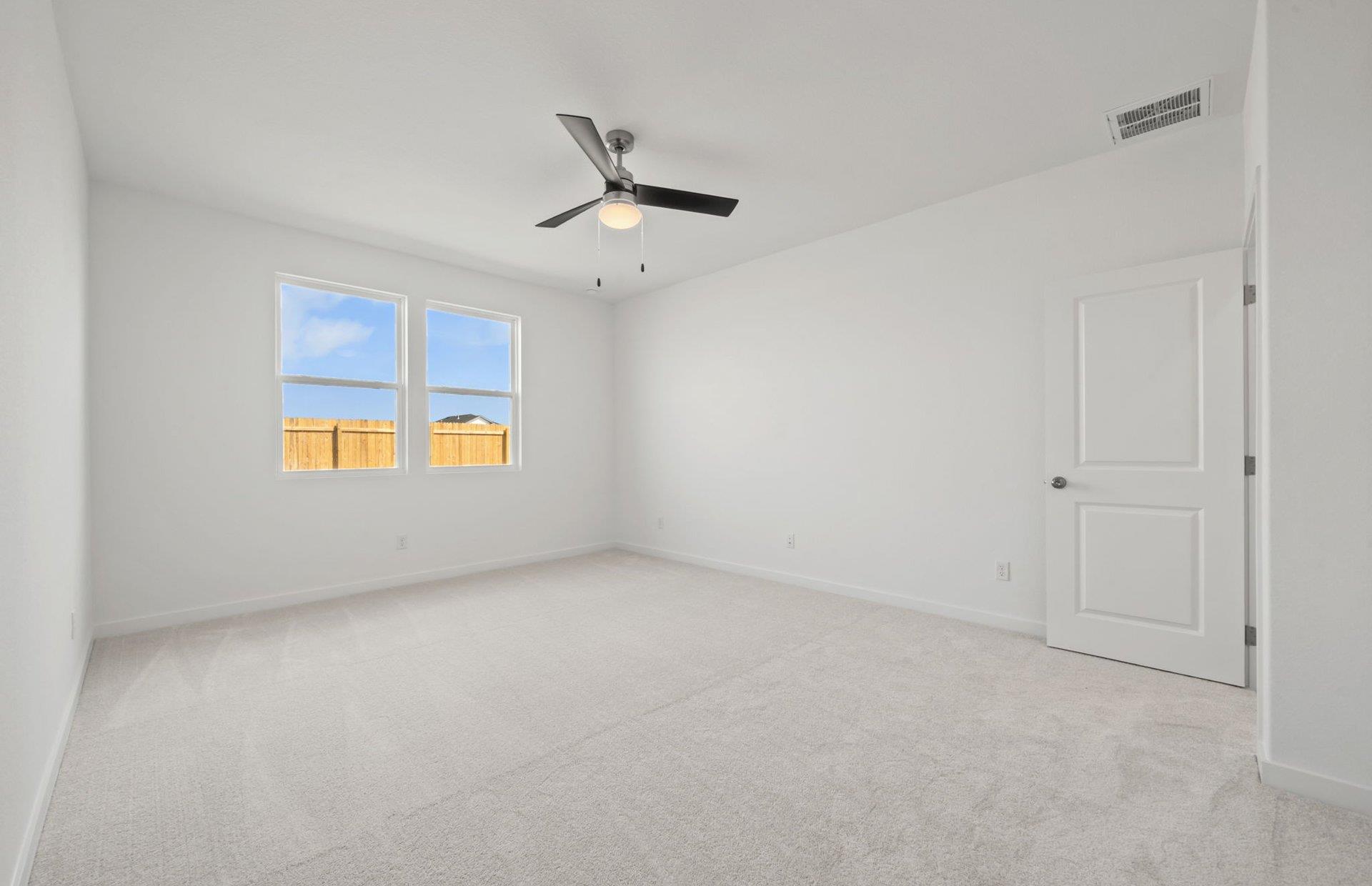 105 Lindheimer Ln Property Photo 14