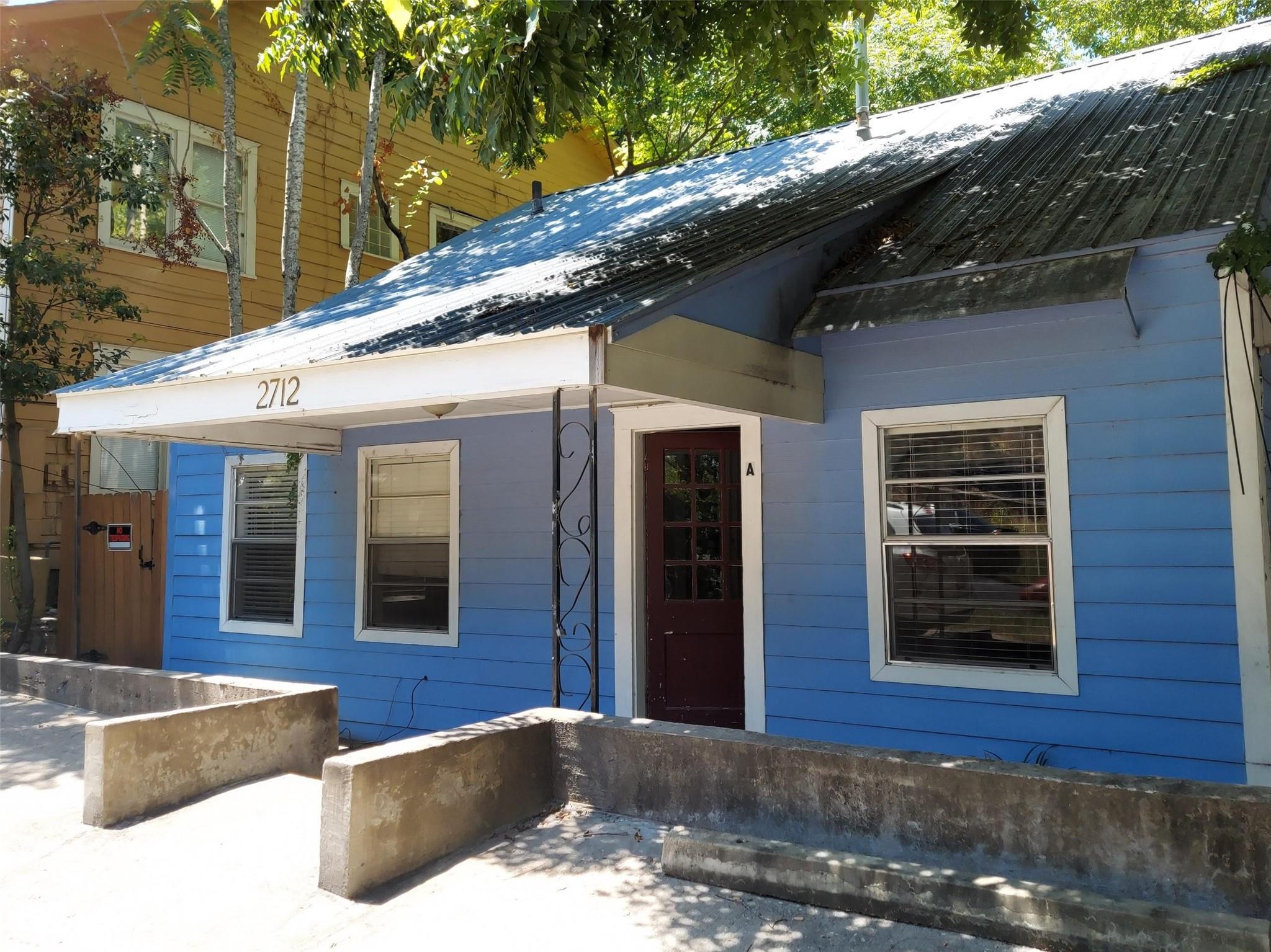 2712 Whitis Ave #A Property Photo 1