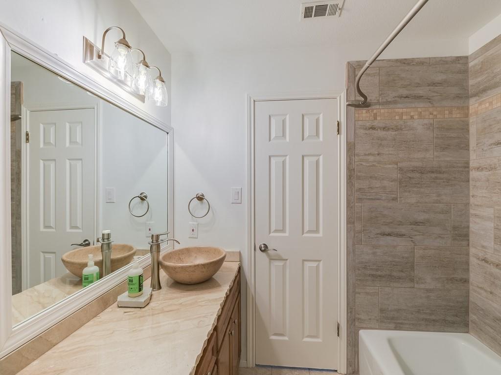 4404 Travis Country Cir A4 Property Photo 18