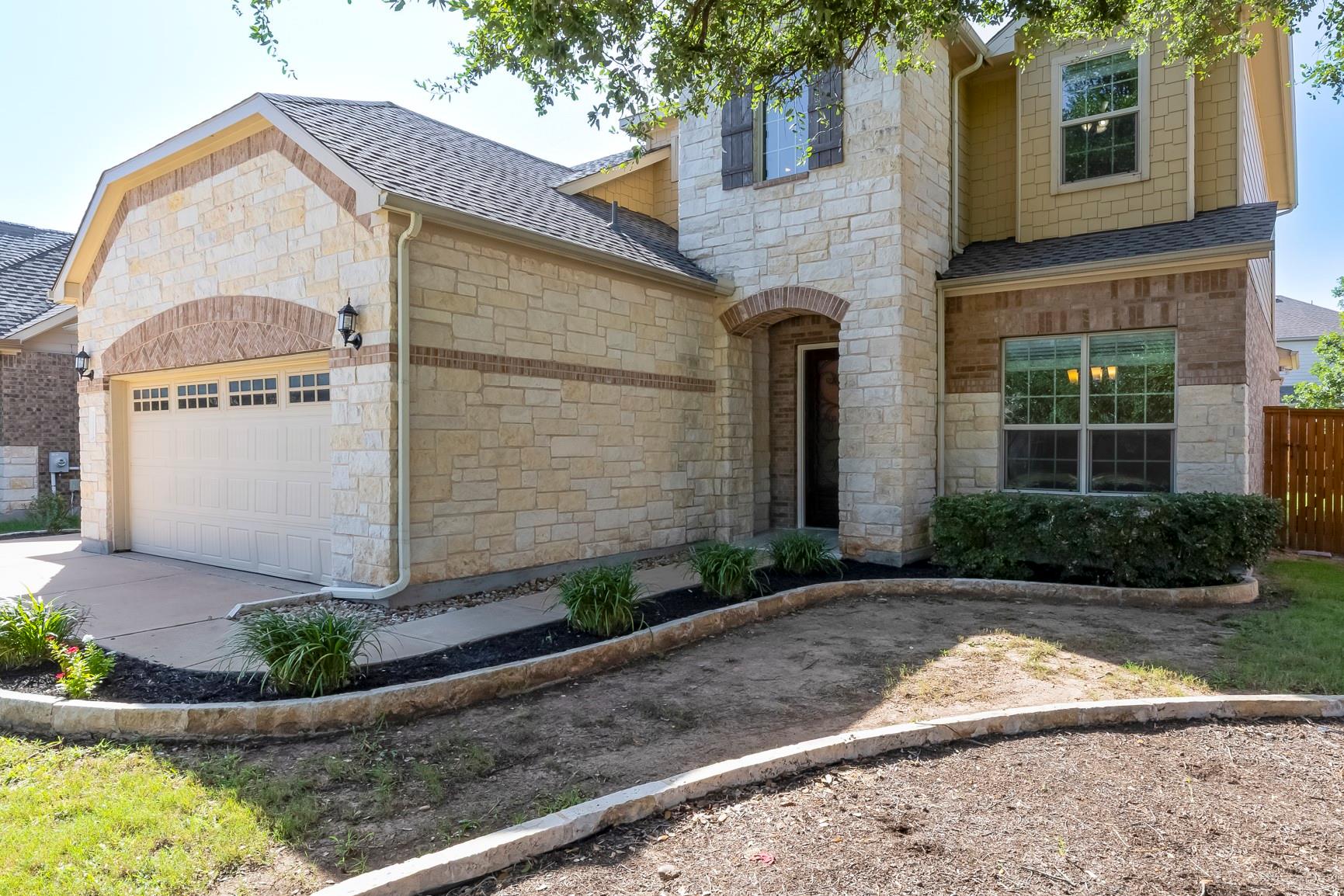 16009 Jeffs Ln Property Photo 3