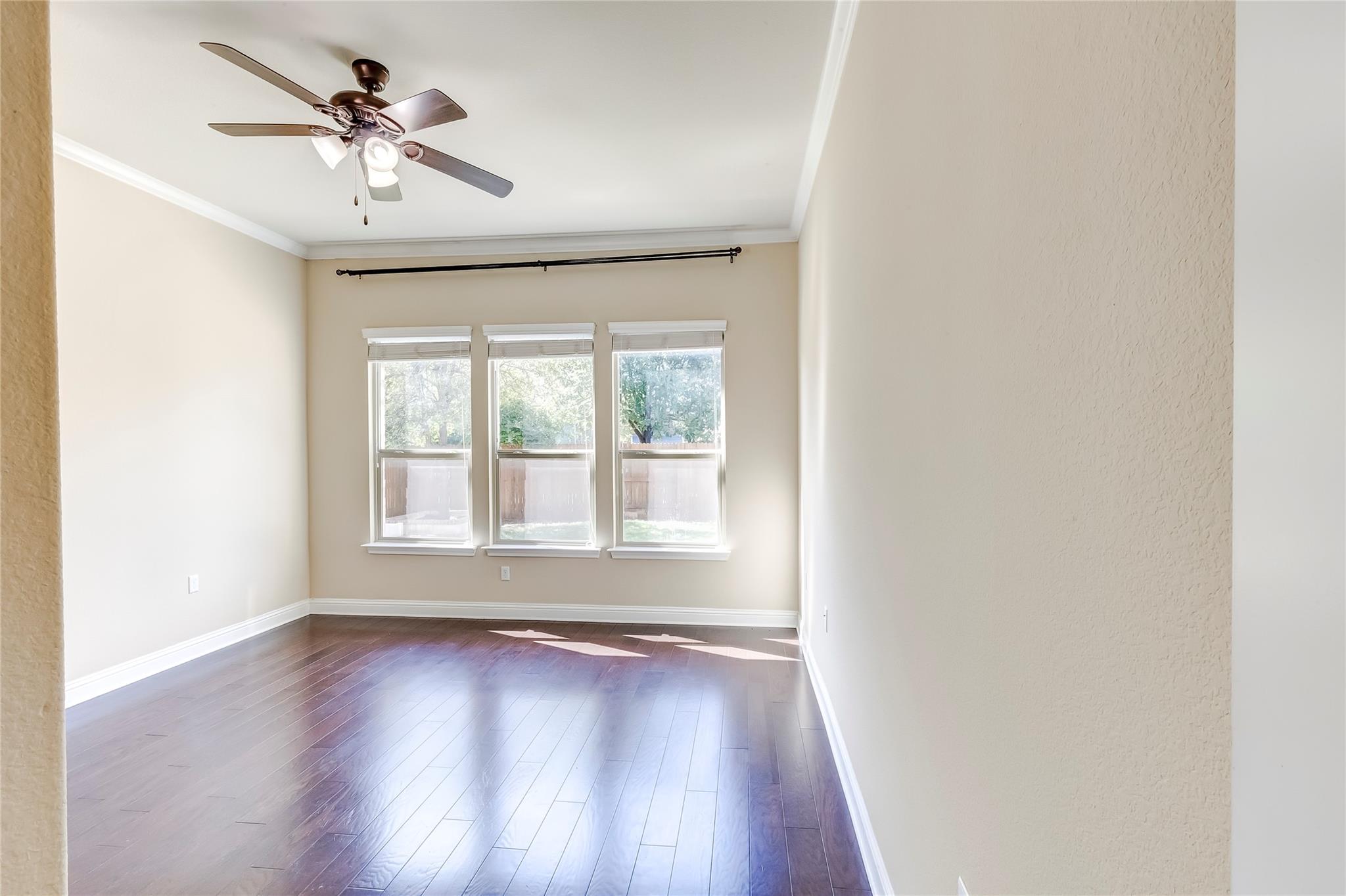 16009 Jeffs Ln Property Photo 18
