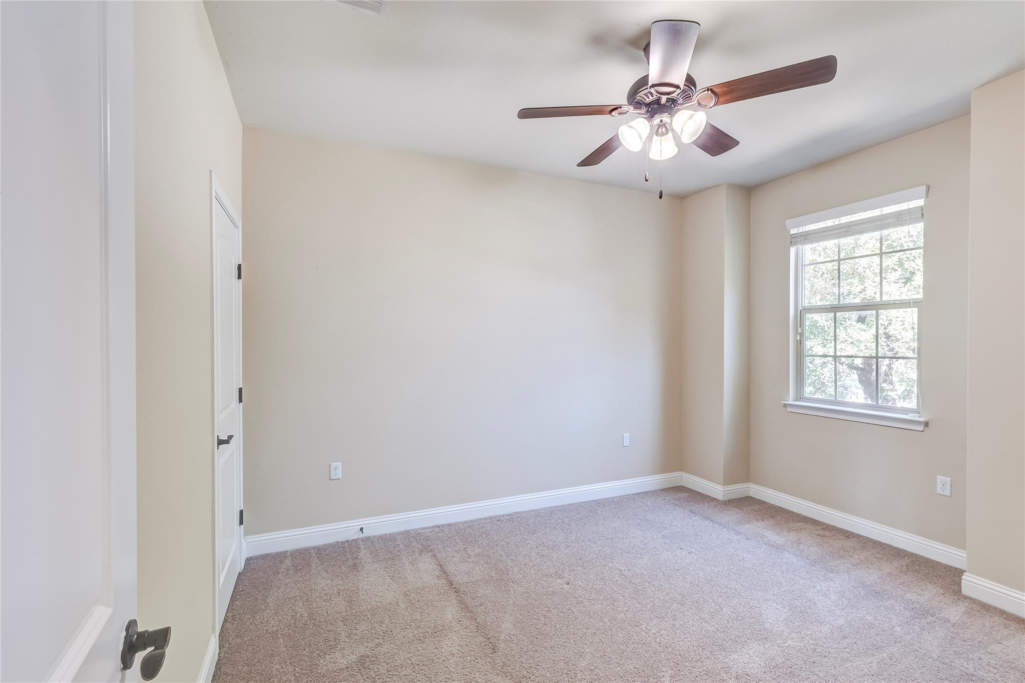 16009 Jeffs Ln Property Photo 29
