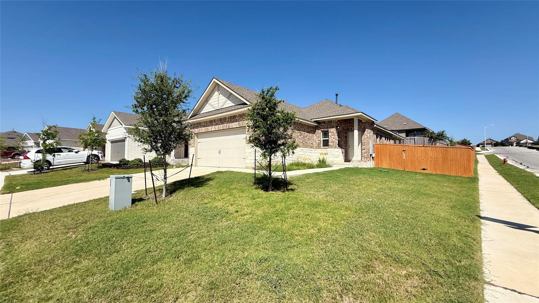 1217159 Property Photo 3