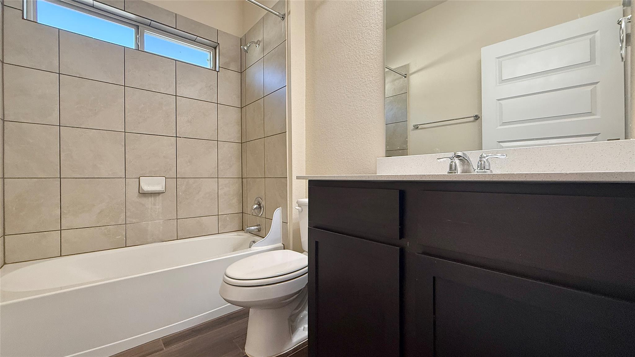 1217159 Property Photo 16