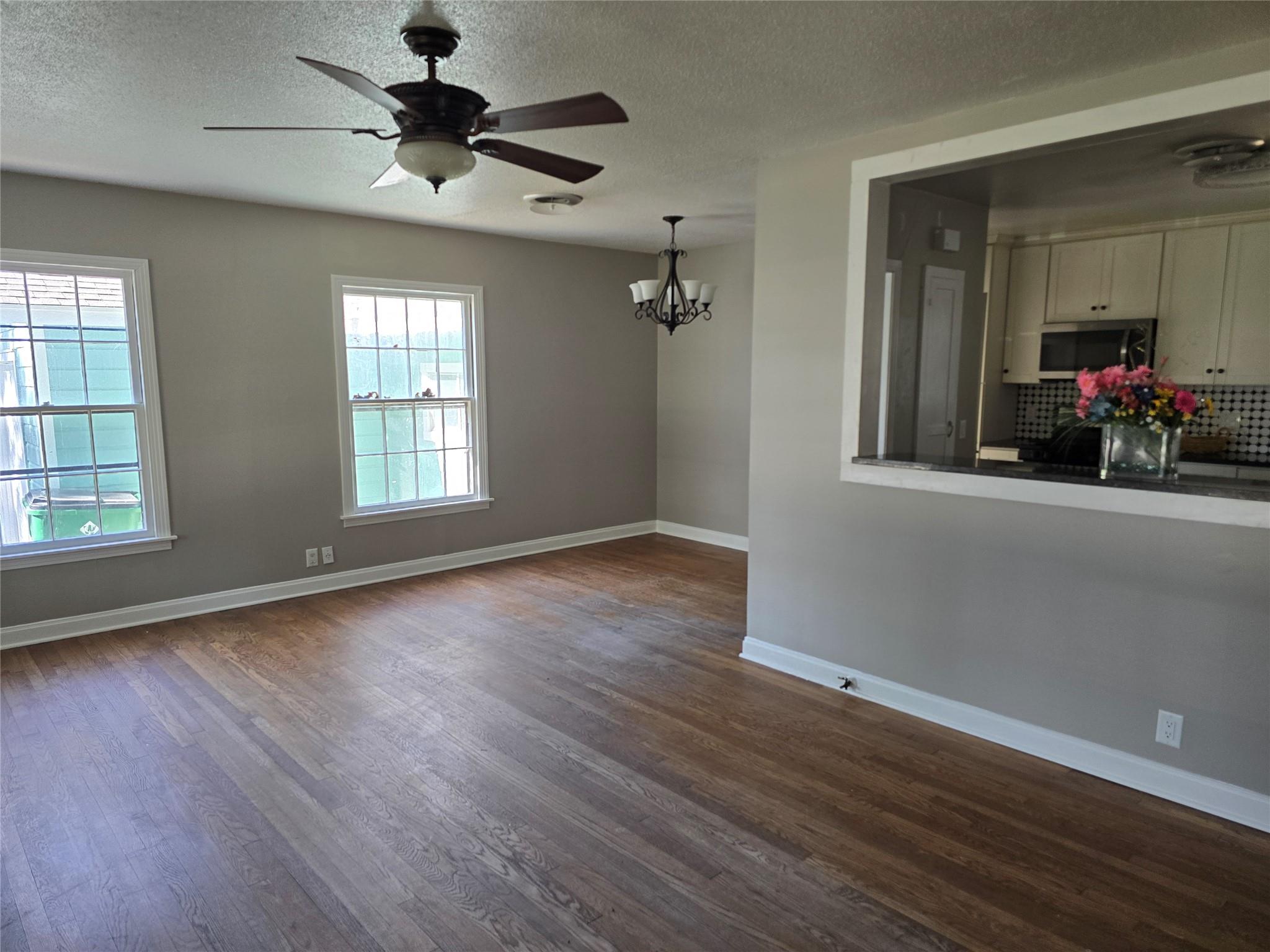 1219363 Property Photo 3