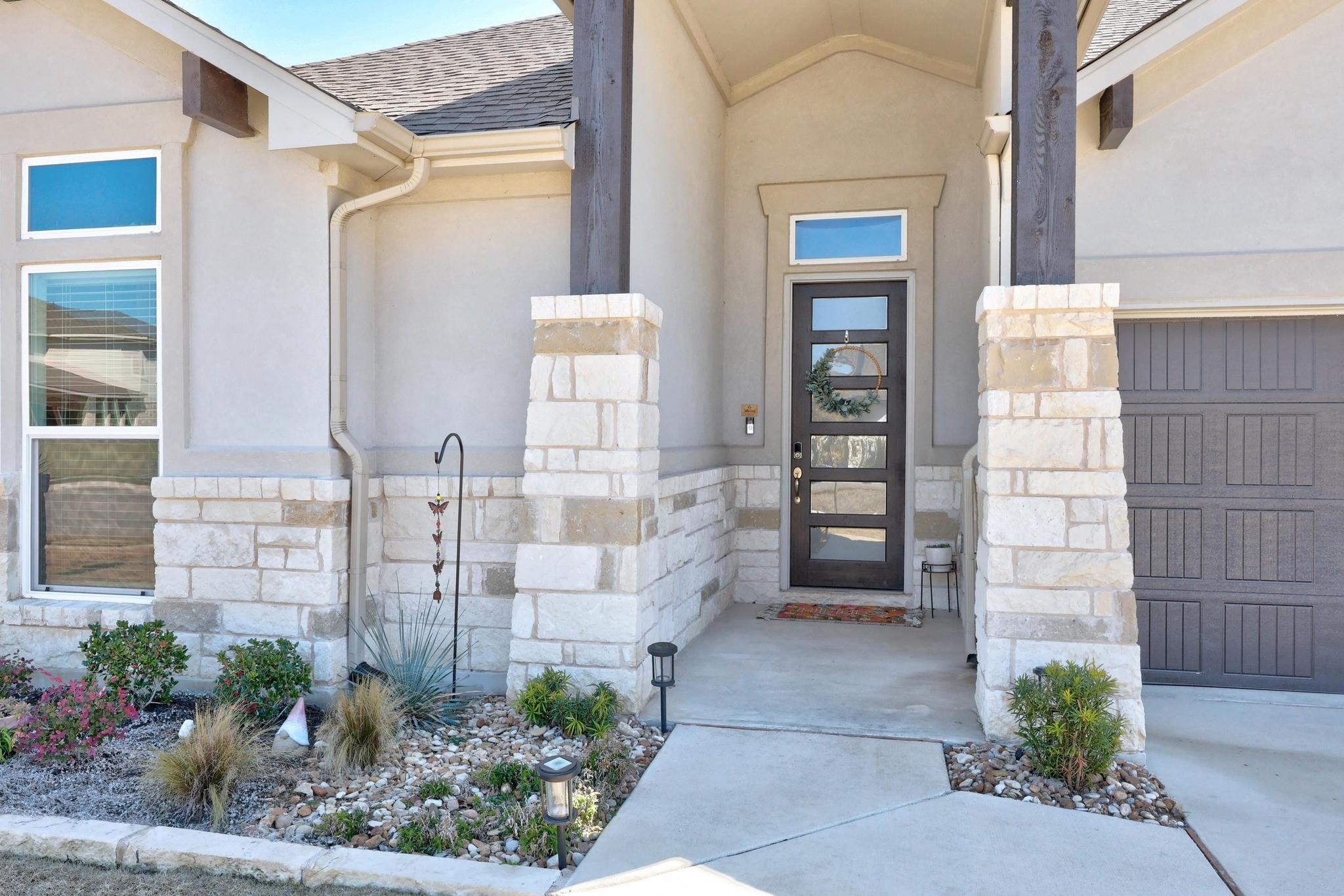 409 Calandria Blvd Property Photo 28