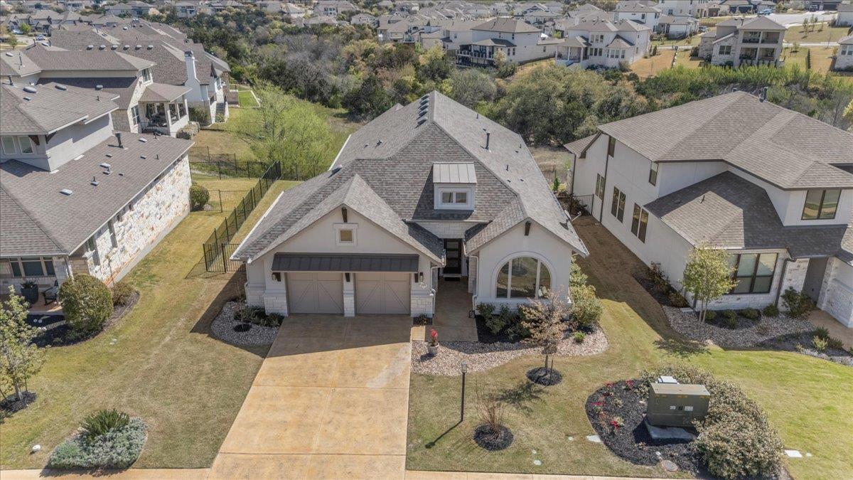 209 Gulfton St Property Photo