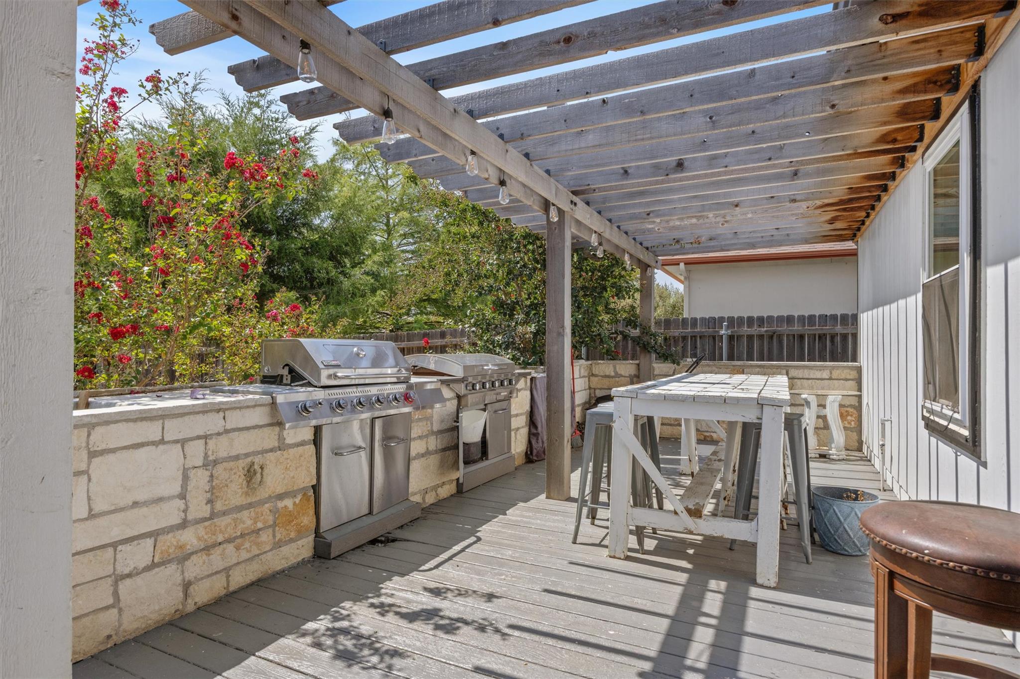 14409 Sandifer St Property Photo 1