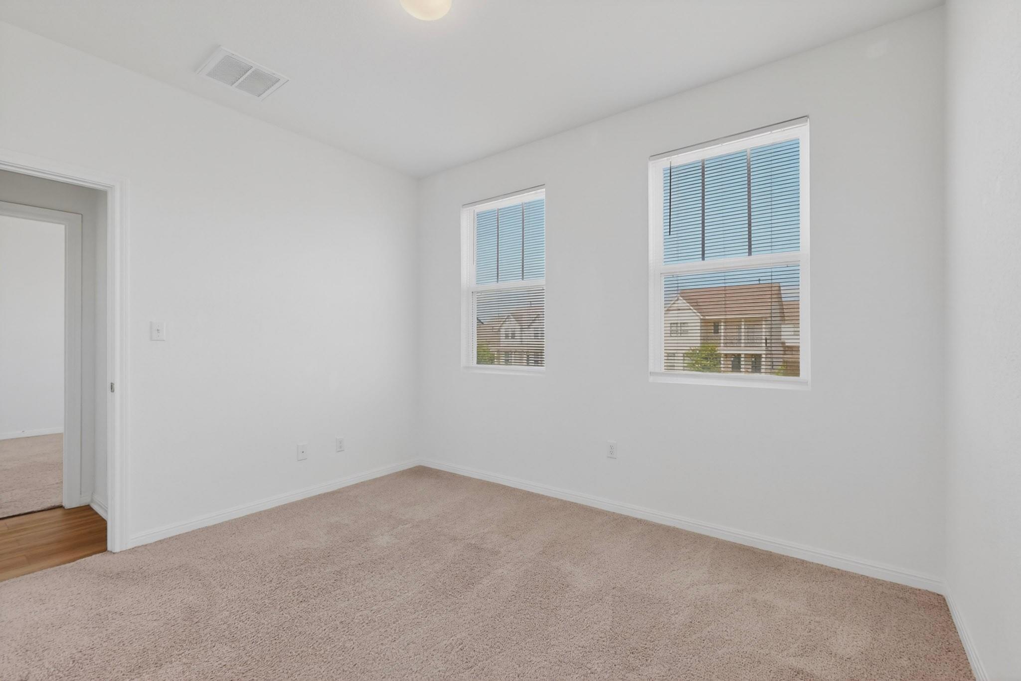 2524 Acoma Ln Property Photo 16