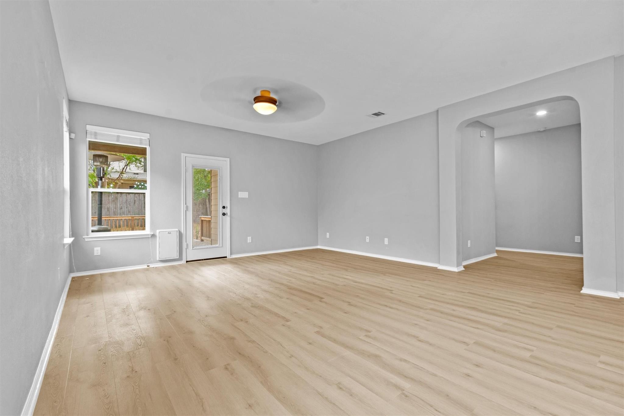 1180 Verna Brooks Way Property Photo 10