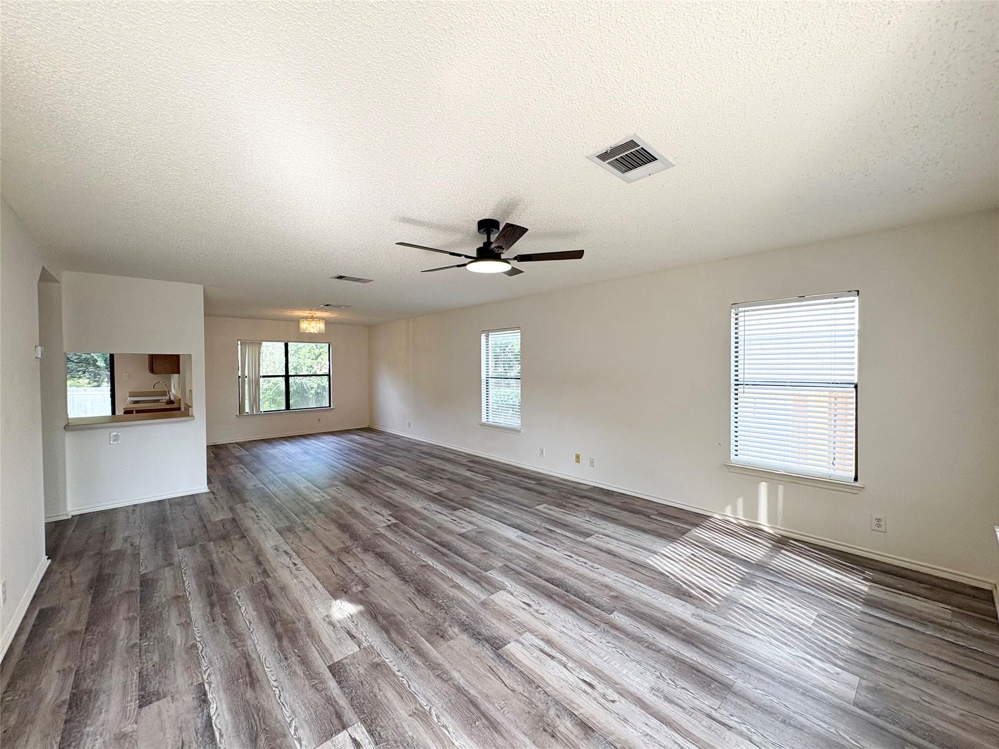 8332 Montoya Cir Property Photo 4