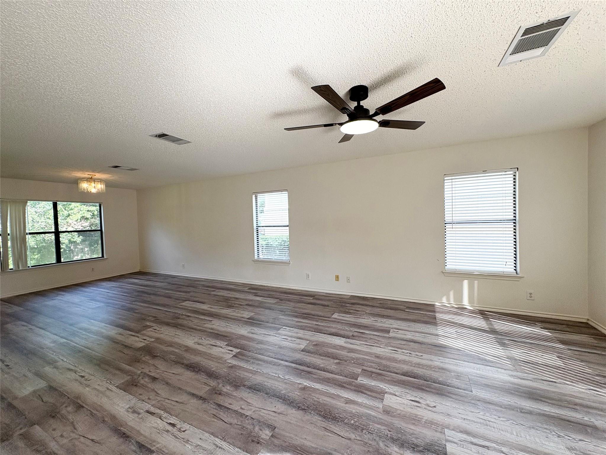 8332 Montoya Cir Property Photo 5