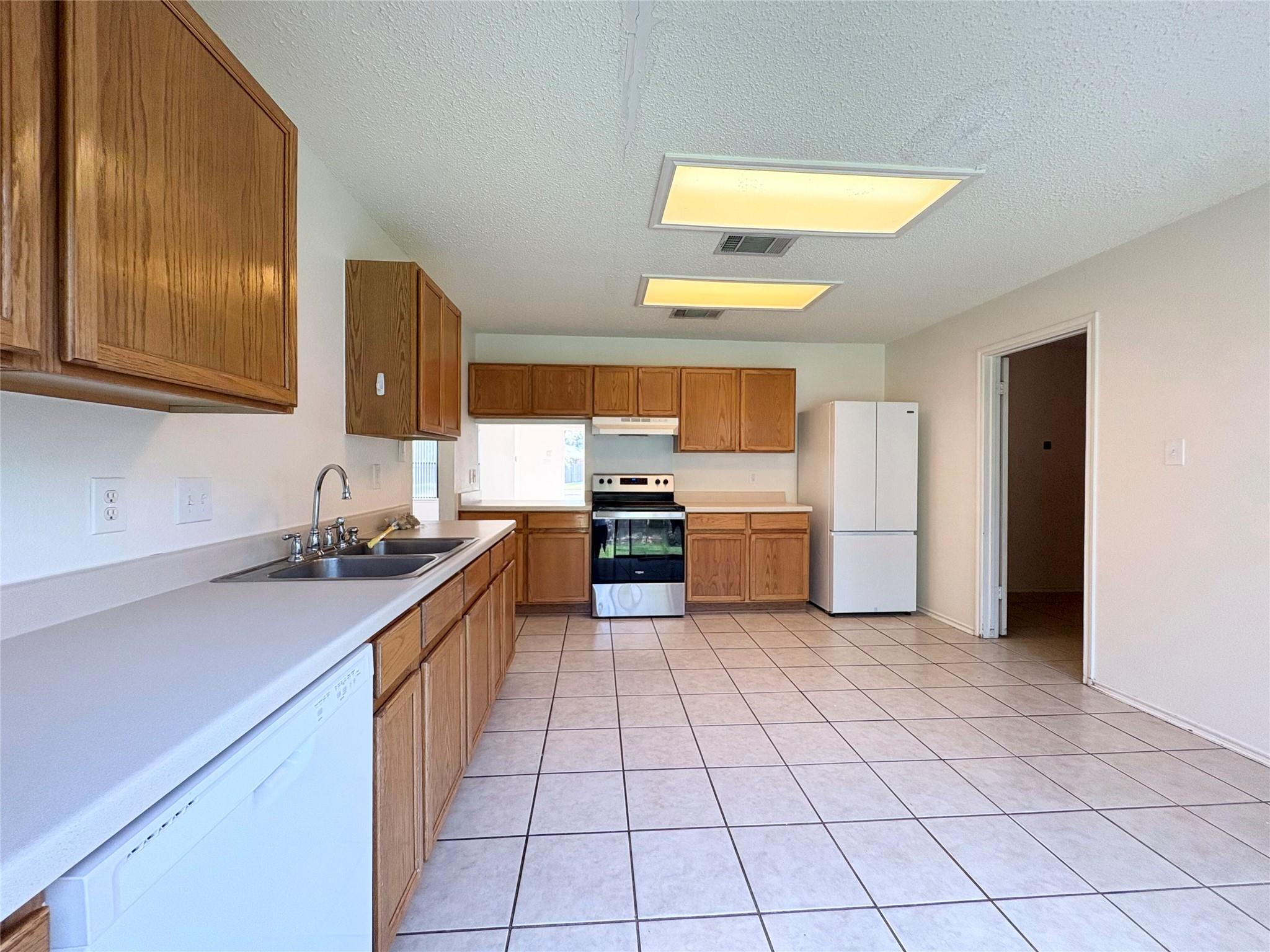 8332 Montoya Cir Property Photo 10