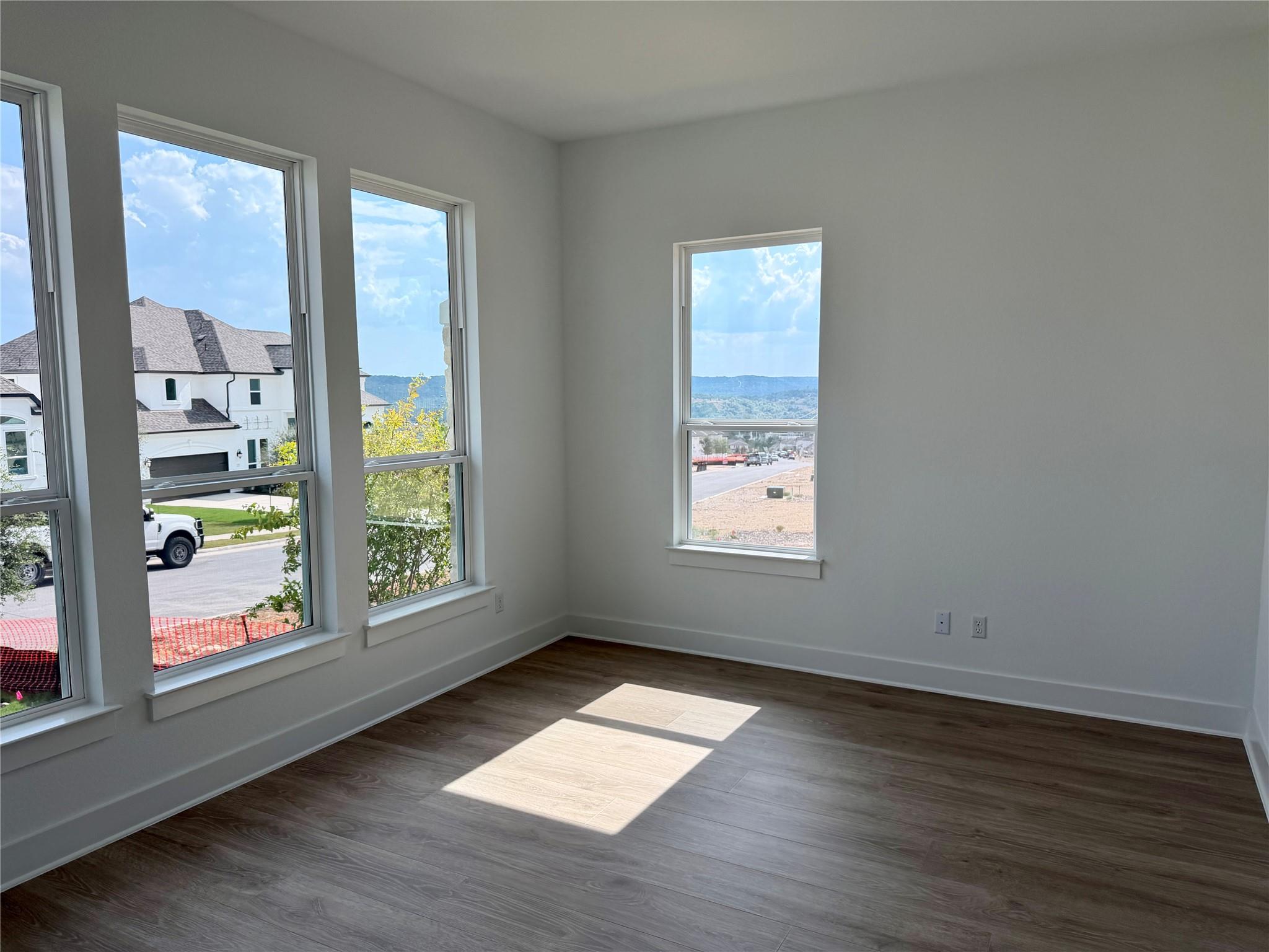 1524 Novara Trl Property Photo 7
