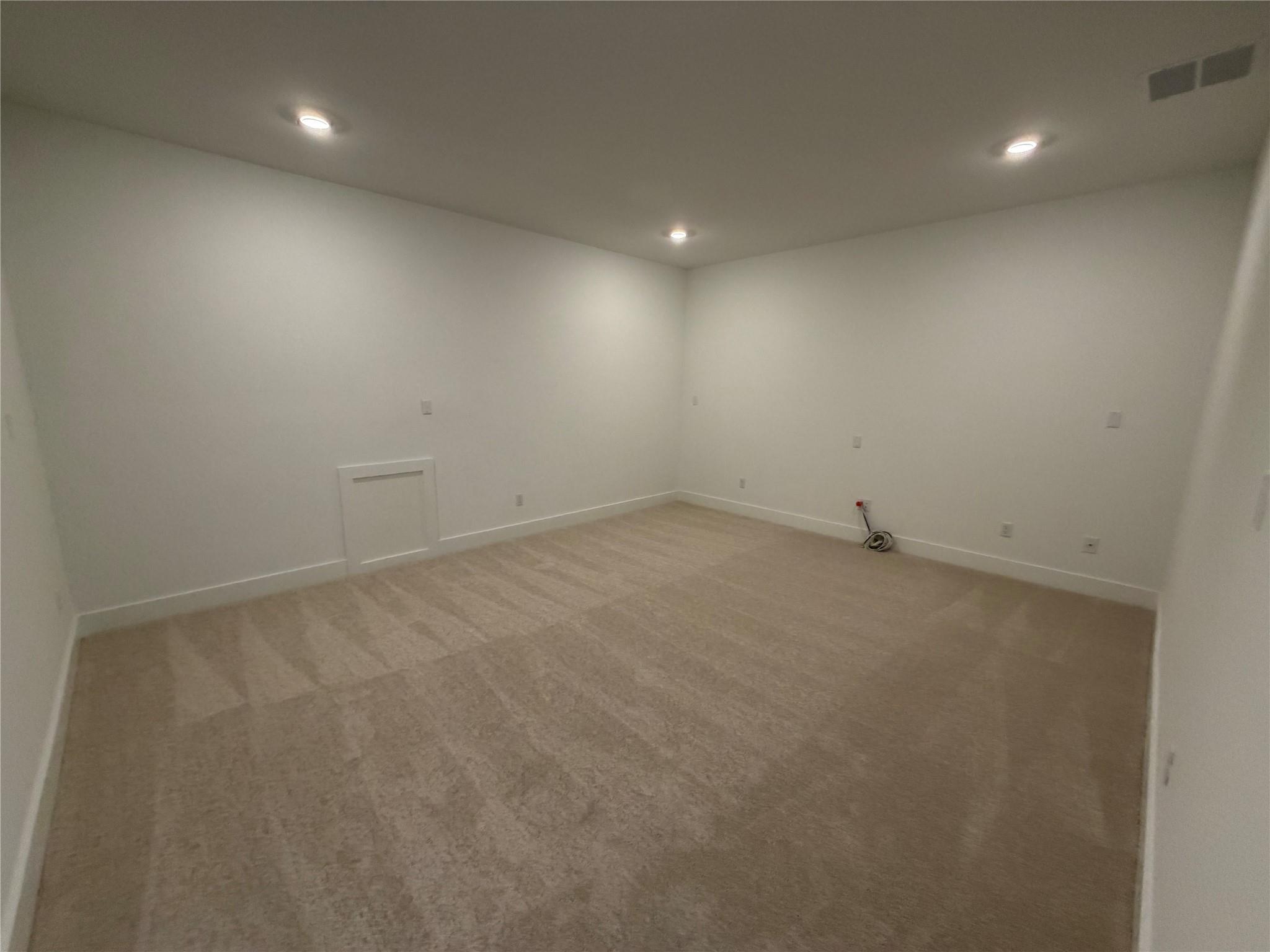 1524 Novara Trl Property Photo 8