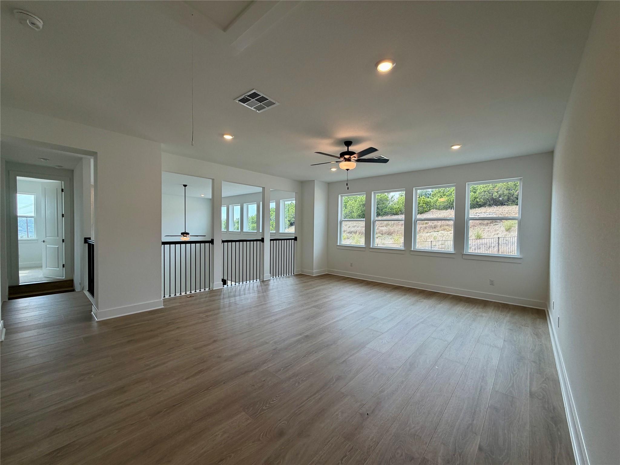 1524 Novara Trl Property Photo 9