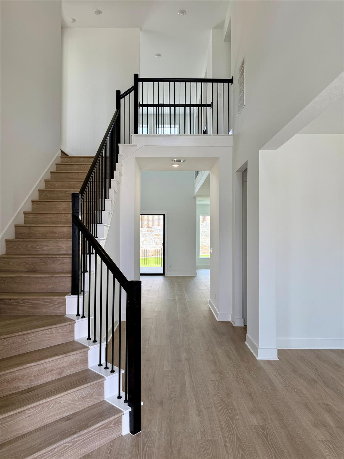 1524 Novara Trl Property Photo 10