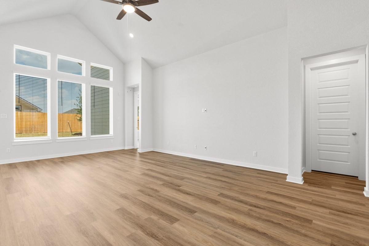 108 Golden Sage Ave Property Photo 13