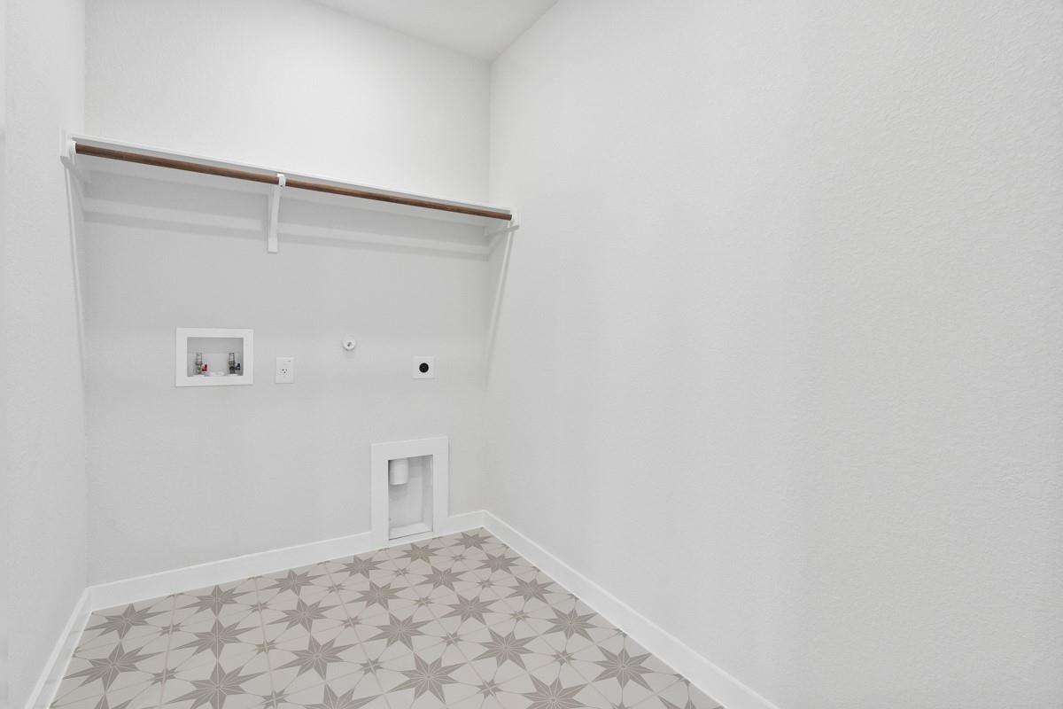 108 Golden Sage Ave Property Photo 22